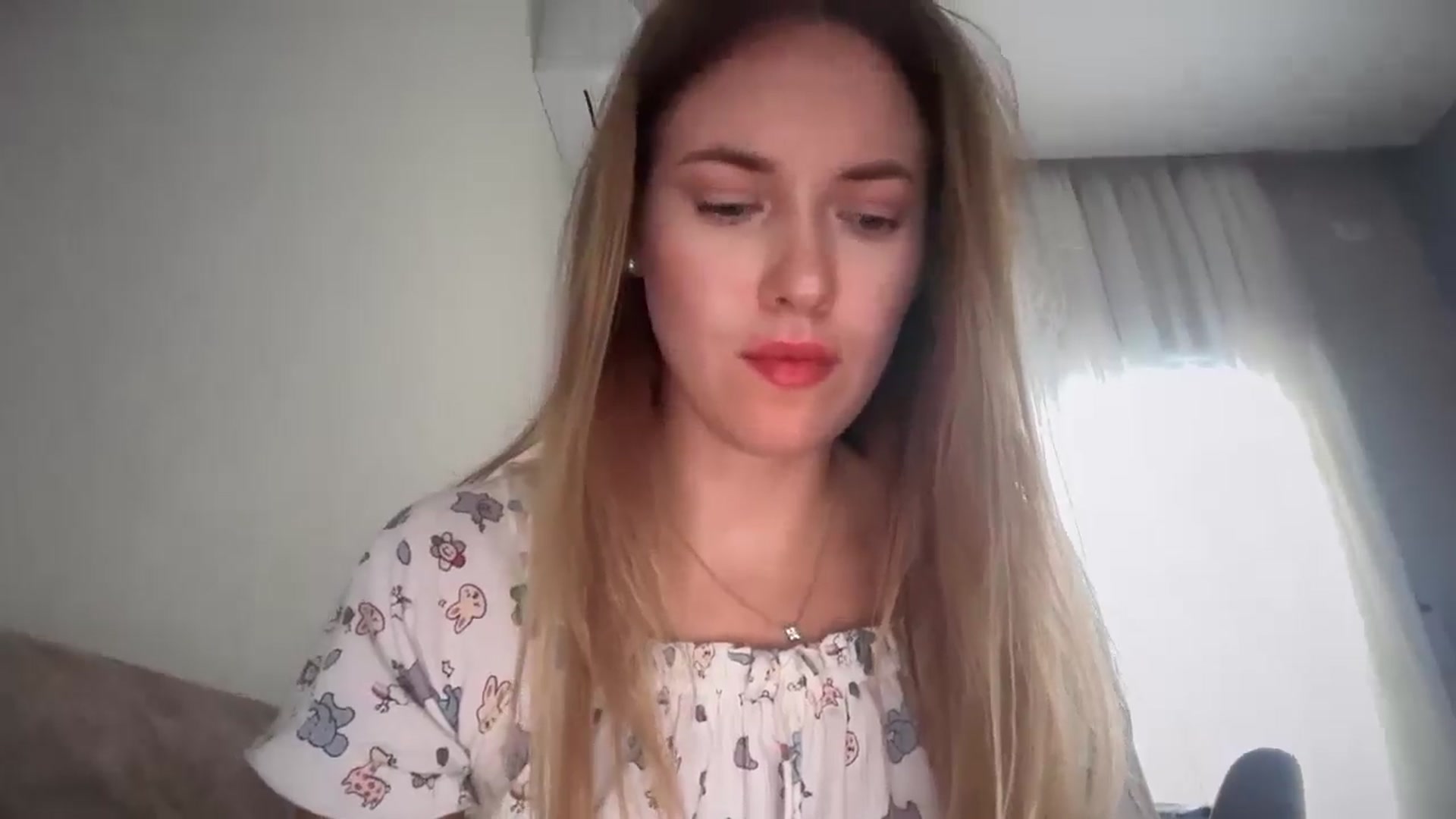Gallery image thumbnail from SkySunFlower's myfreecams stream on, 06/24/2025, 14:32 image 2 of 20