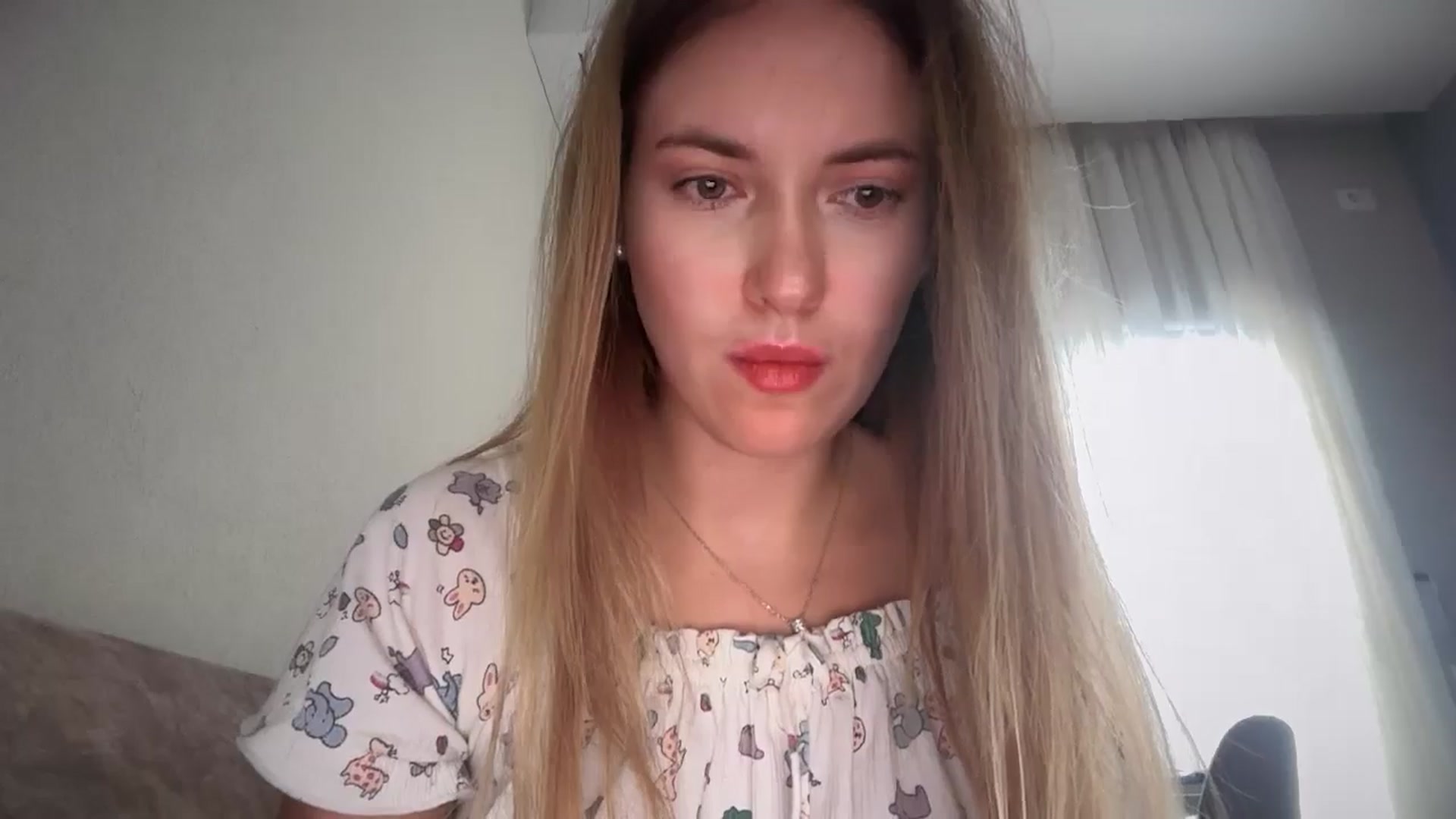 Gallery image thumbnail from SkySunFlower's myfreecams stream on, 06/24/2025, 14:32 image 3 of 20