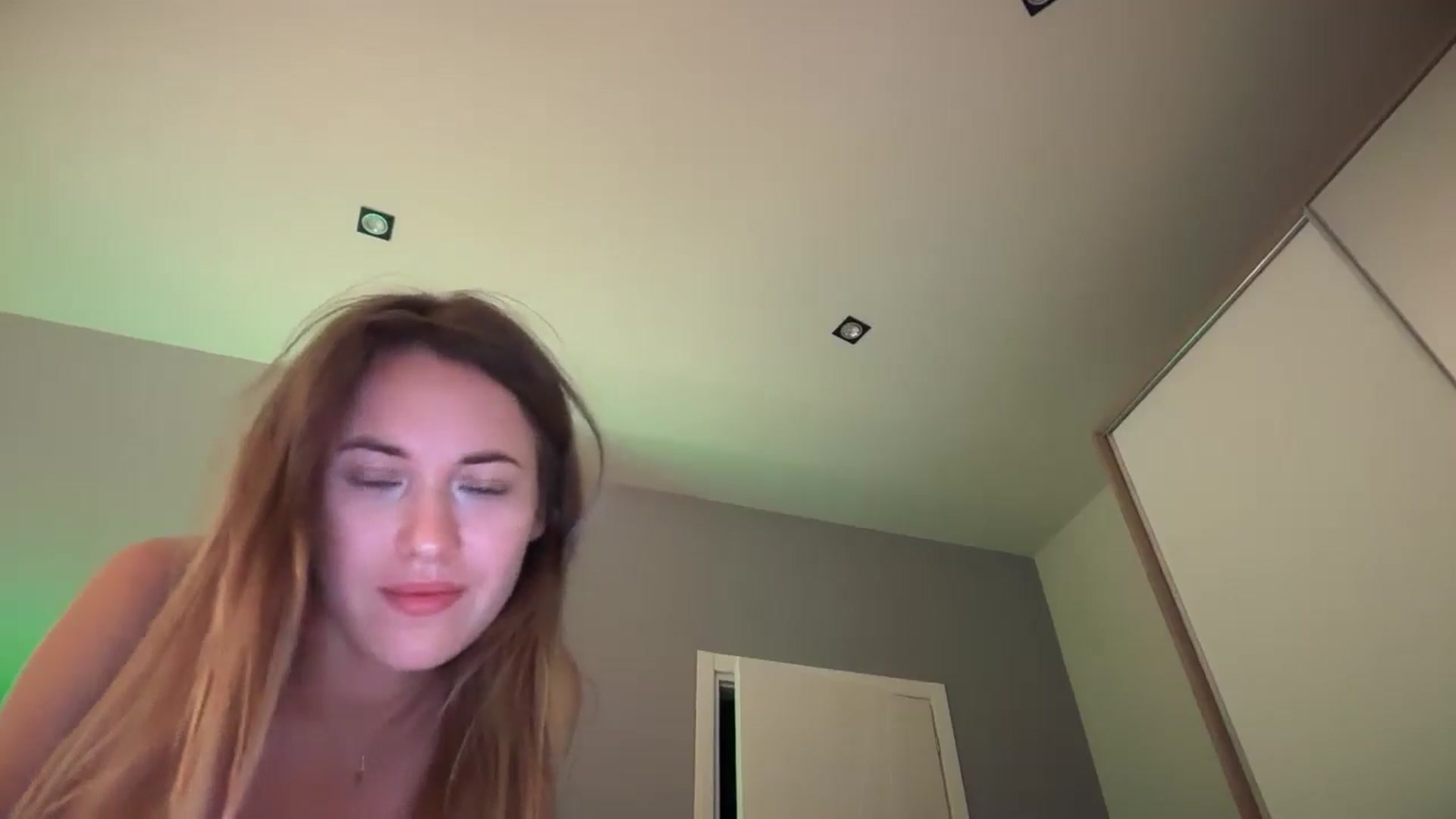 Gallery image thumbnail from SkySunFlower's myfreecams stream on, 07/01/2025, 02:22 image 18 of 20