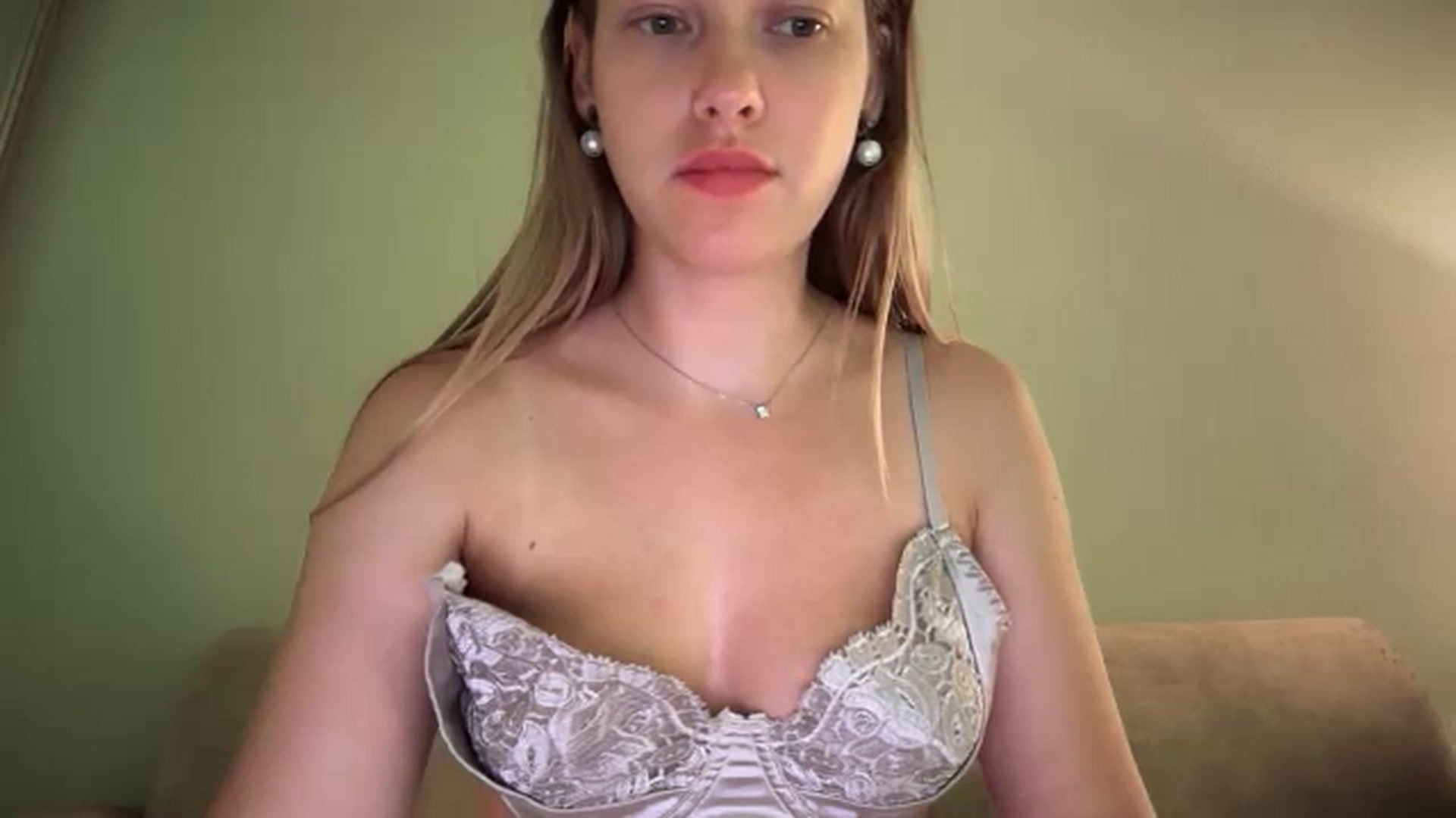 Gallery image thumbnail from SkySunFlower's myfreecams stream on, 07/09/2025, 04:21 image 20 of 20