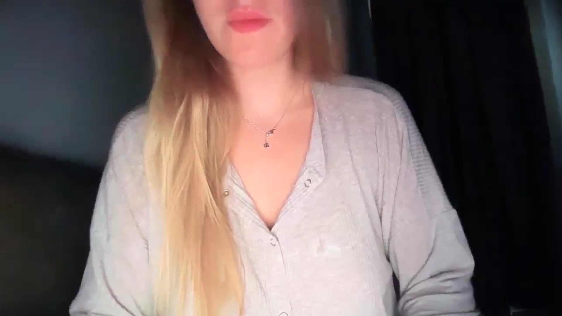 Gallery image thumbnail from SkySunFlower's myfreecams stream on, 07/09/2025, 05:48 image 6 of 20