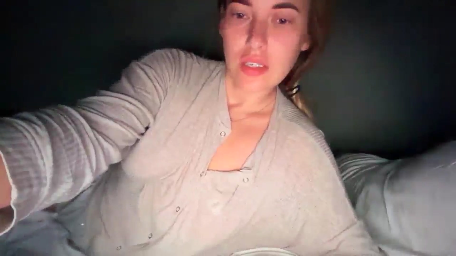 Gallery image thumbnail from SkySunFlower's myfreecams stream on, 07/10/2025, 02:25 image 4 of 20