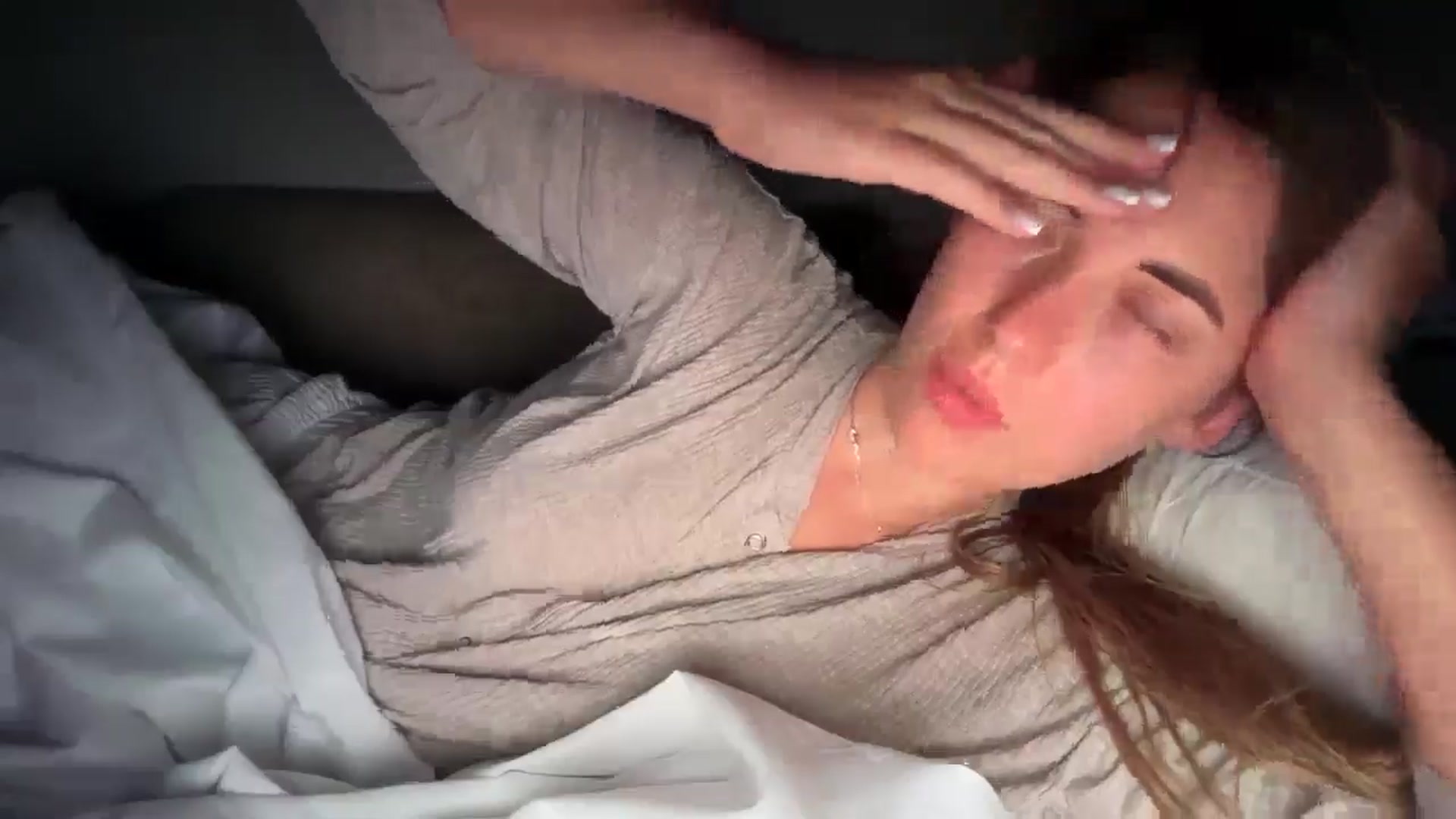 Gallery image thumbnail from SkySunFlower's myfreecams stream on, 07/11/2025, 05:04 image 11 of 20