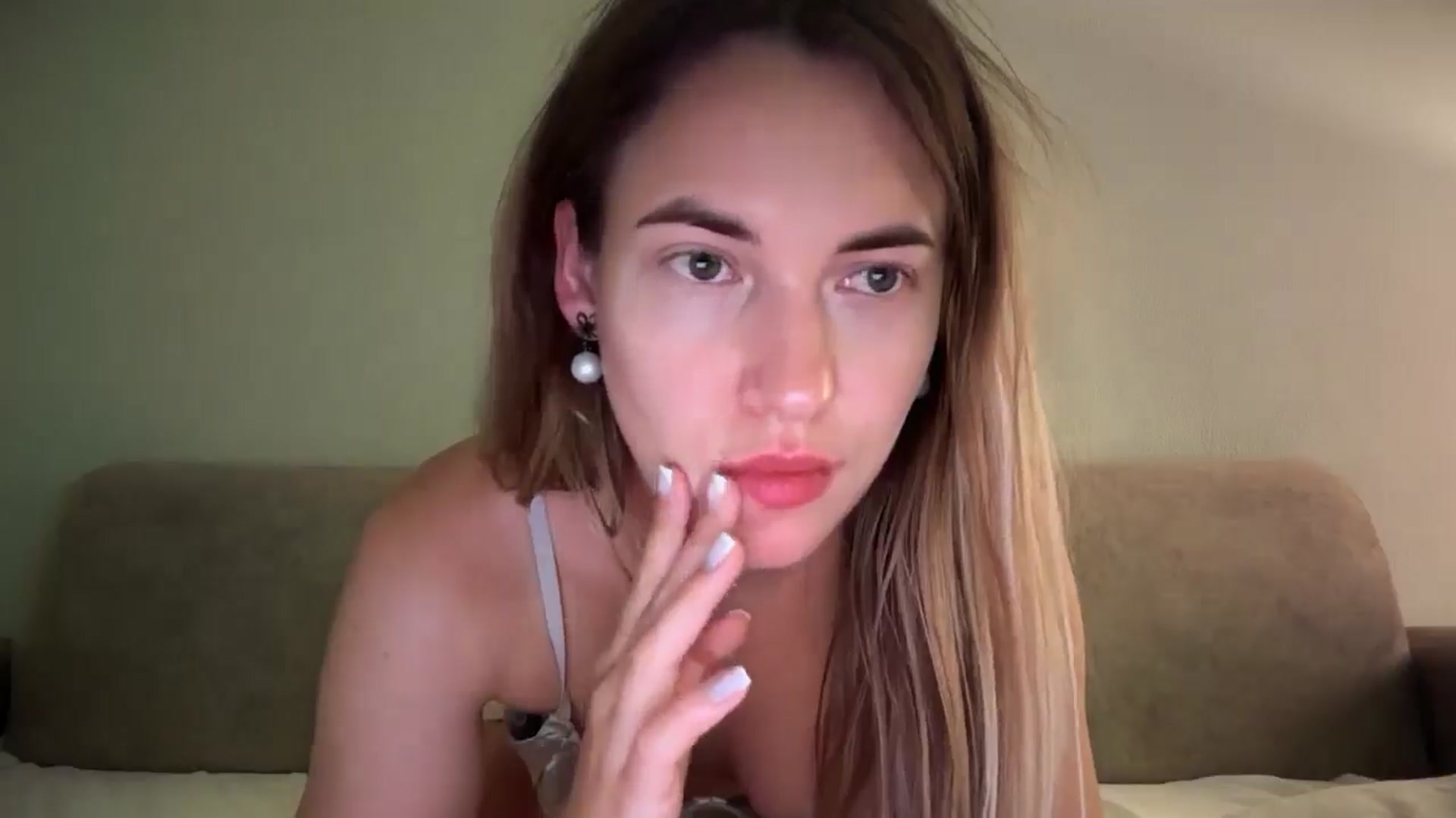 Gallery image thumbnail from SkySunFlower's myfreecams stream on, 07/13/2025, 04:26 image 20 of 20