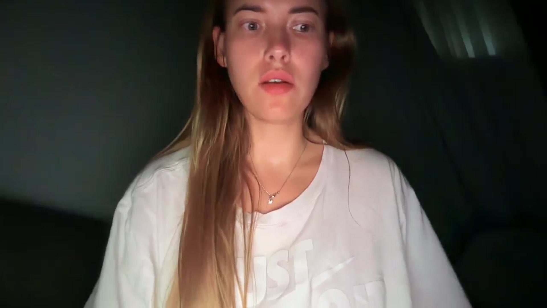 Gallery image thumbnail from SkySunFlower's myfreecams stream on, 07/16/2025, 06:19 image 3 of 20