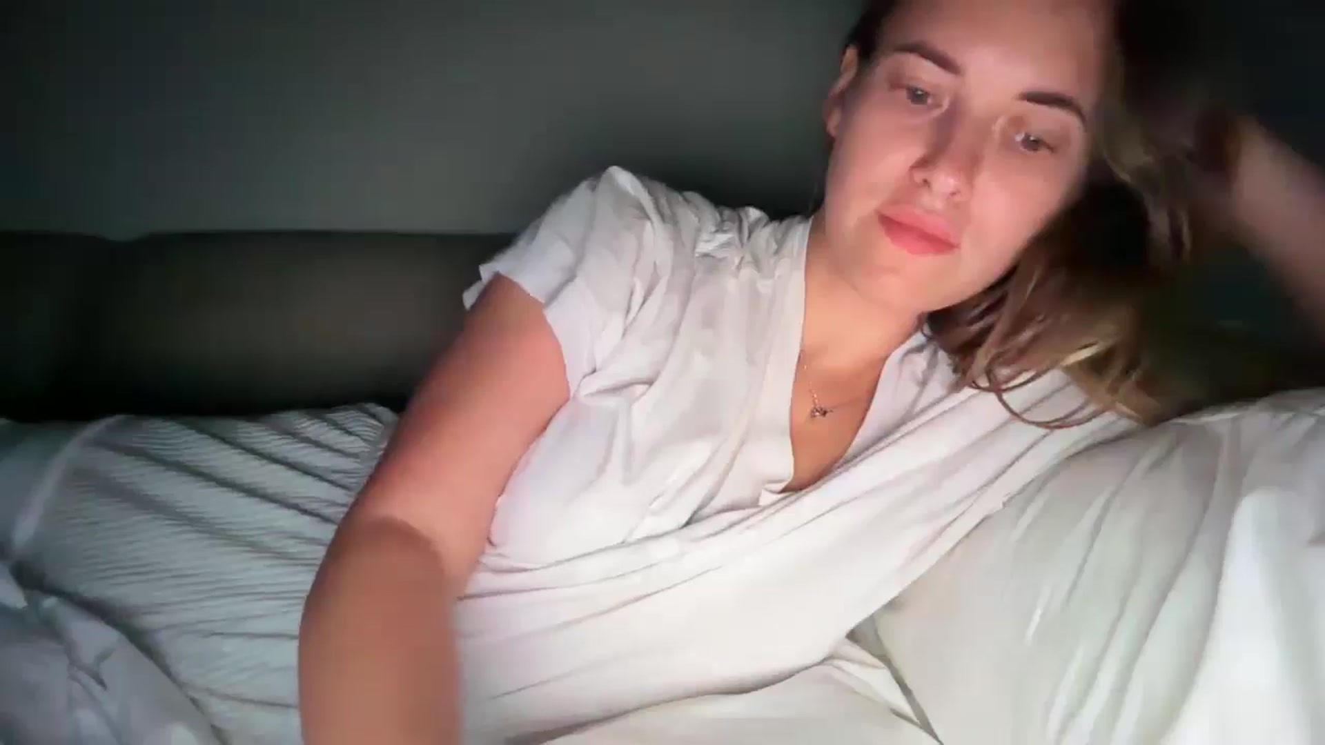 Gallery image thumbnail from SkySunFlower's myfreecams stream on, 07/16/2025, 07:11 image 8 of 20
