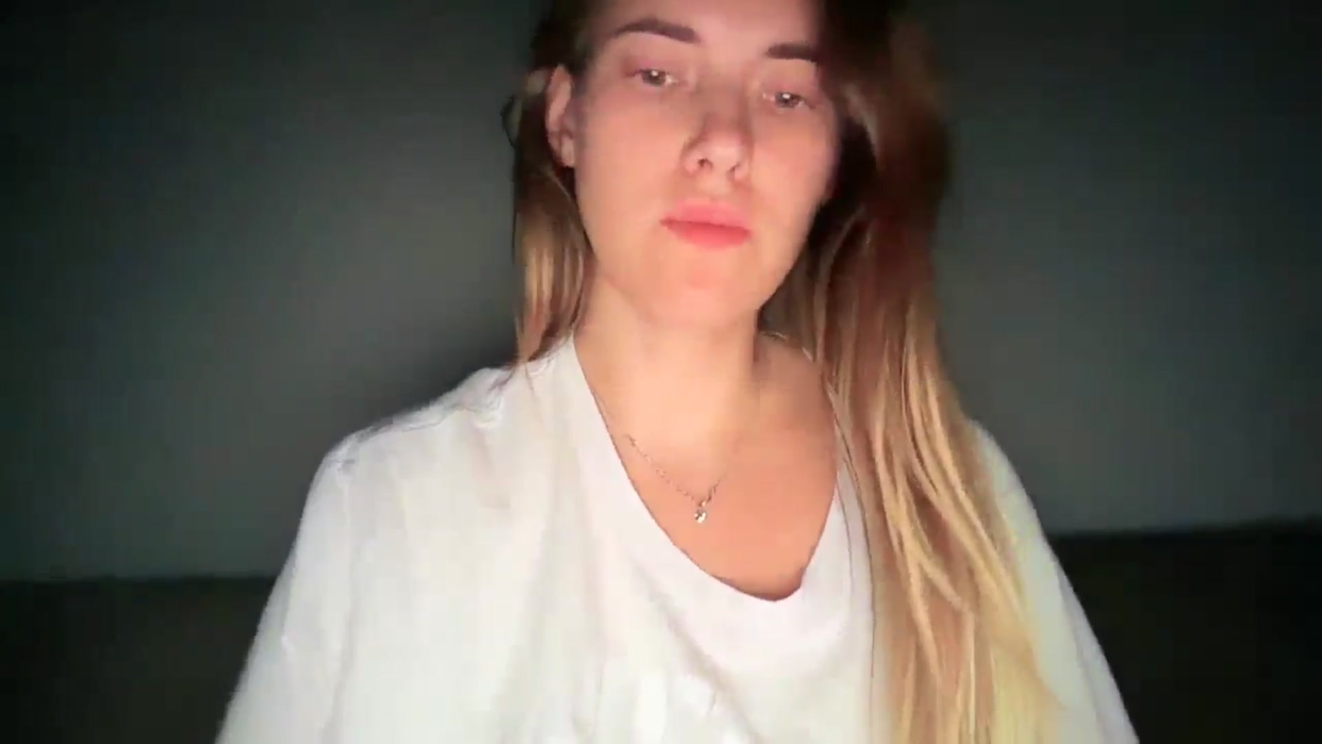 Gallery image thumbnail from SkySunFlower's myfreecams stream on, 07/16/2025, 07:11 image 14 of 20