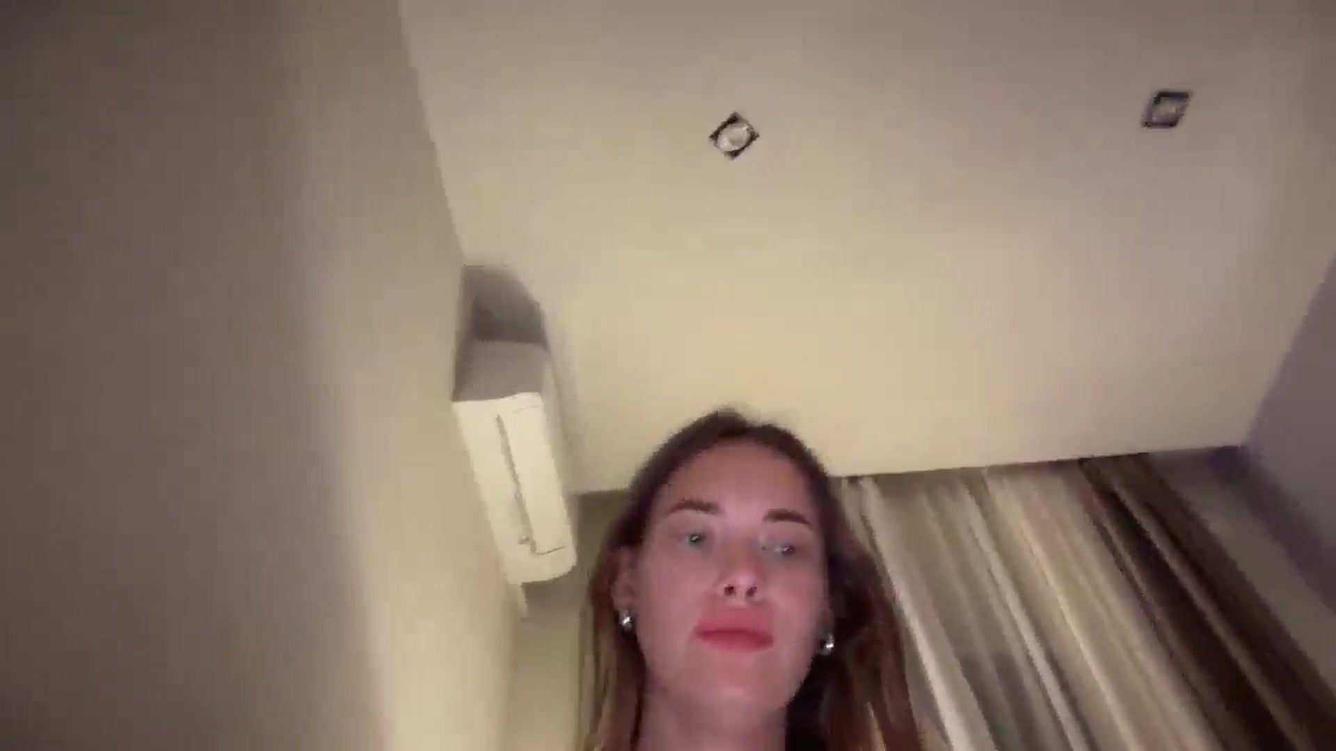 Gallery image thumbnail from SkySunFlower's myfreecams stream on, 07/17/2025, 03:20 image 8 of 20