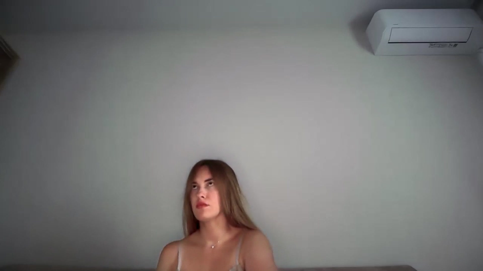 Gallery image thumbnail from SkySunFlower's myfreecams stream on, 07/17/2025, 07:53 image 8 of 20