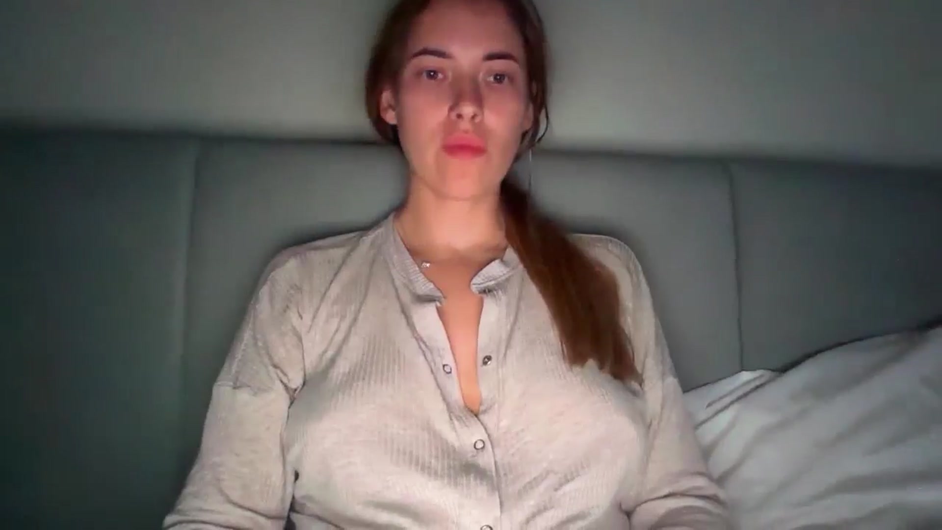 Gallery image thumbnail from SkySunFlower's myfreecams stream on, 07/23/2025, 23:50 image 5 of 20