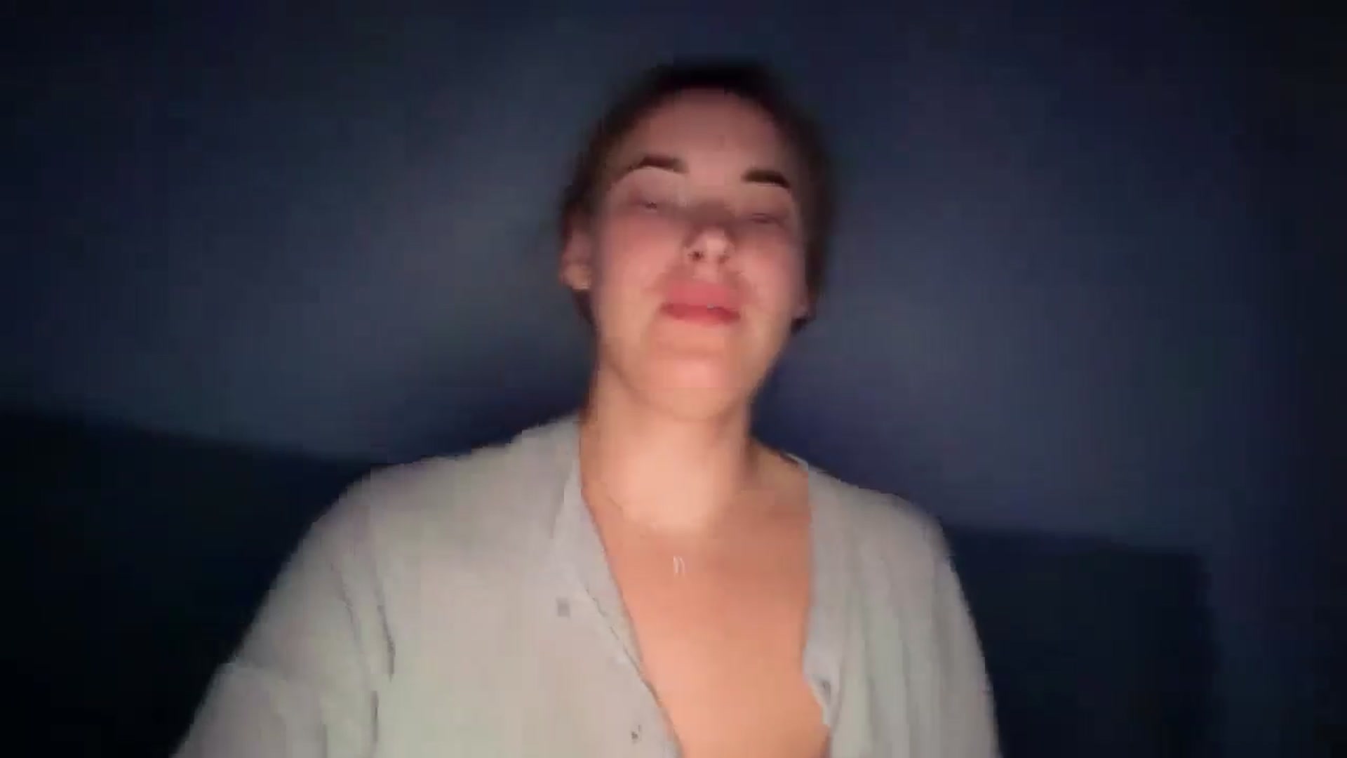 Gallery image thumbnail from SkySunFlower's myfreecams stream on, 07/26/2025, 01:21 image 7 of 20