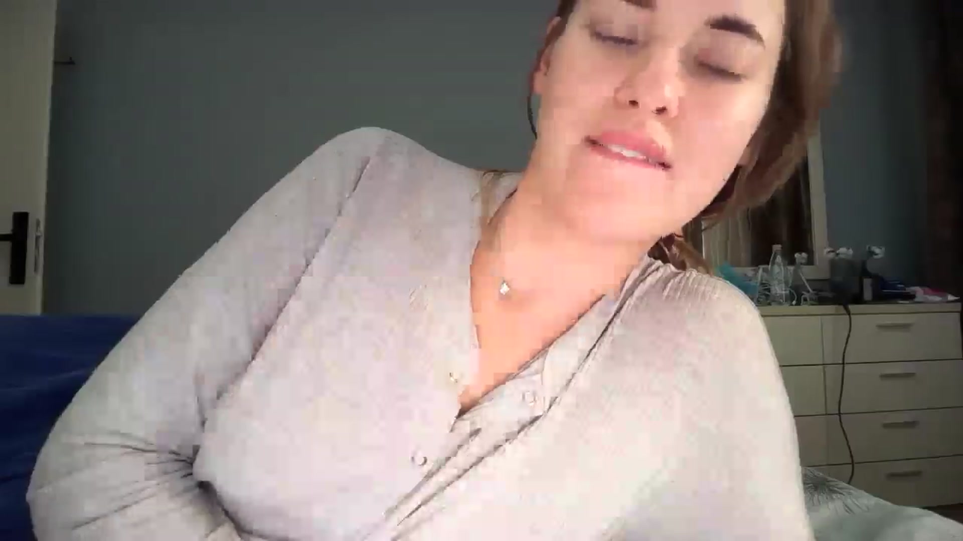 Gallery image thumbnail from SkySunFlower's myfreecams stream on, 07/29/2025, 06:01 image 3 of 20