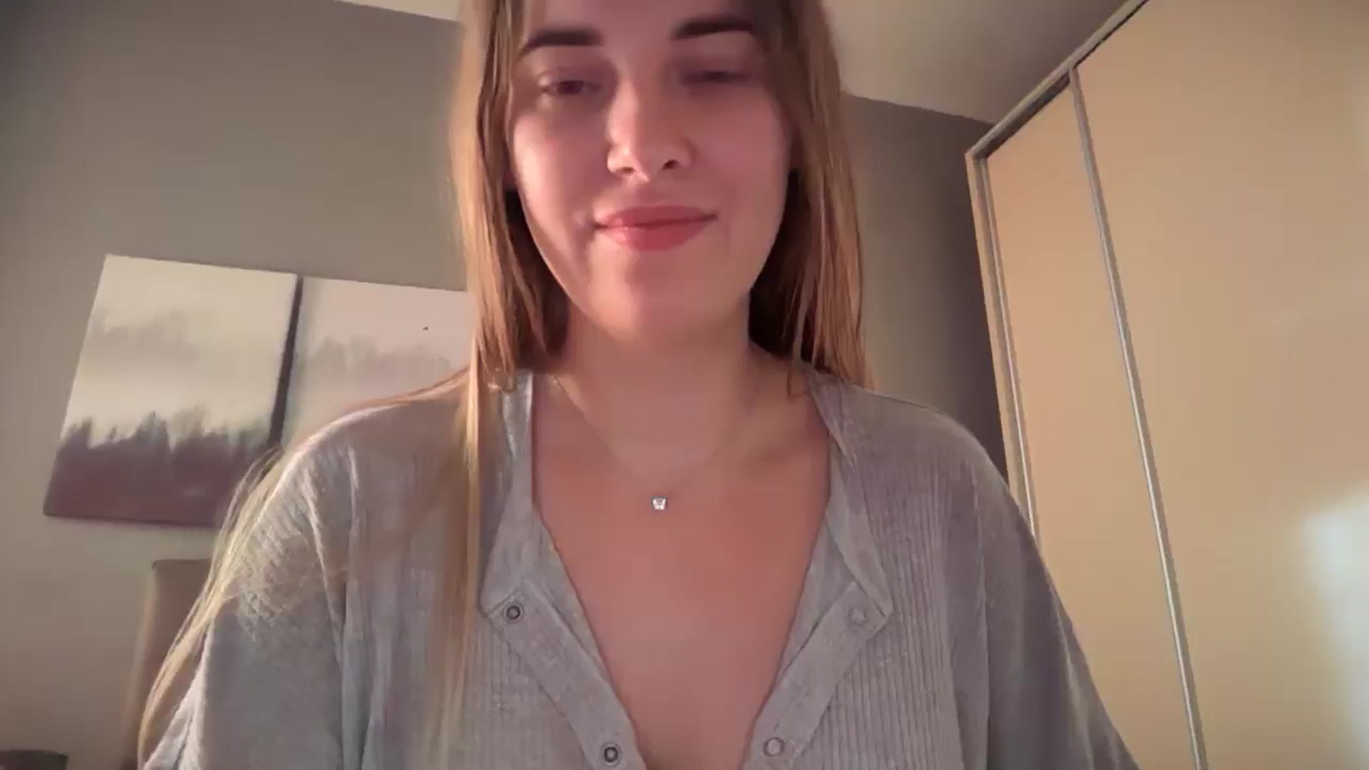 Gallery image thumbnail from SkySunFlower's myfreecams stream on, 07/30/2025, 04:52 image 20 of 20