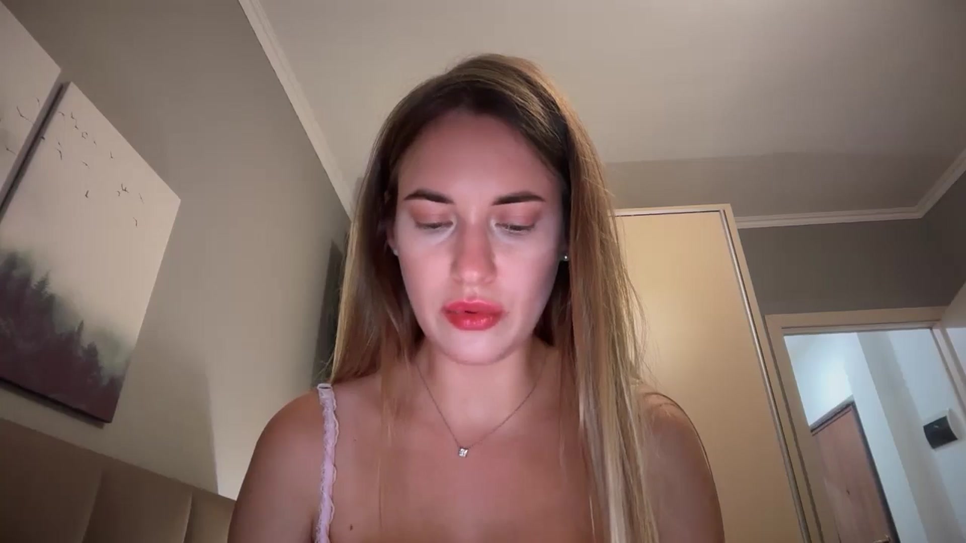 Gallery image thumbnail from SkySunFlower's myfreecams stream on, 07/30/2025, 19:53 image 3 of 20