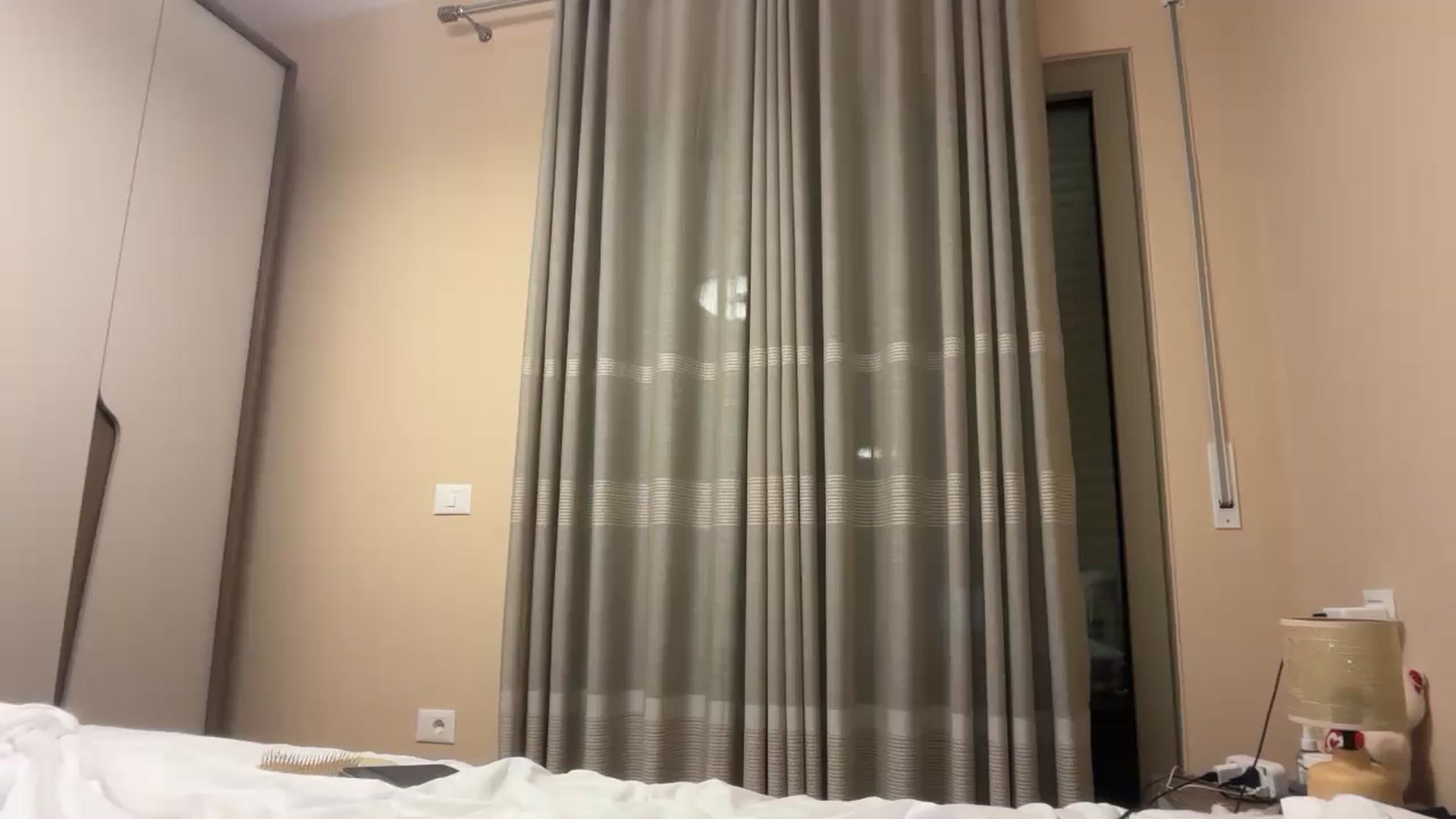 Gallery image thumbnail from SkySunFlower's myfreecams stream on, 08/05/2025, 03:19 image 10 of 20