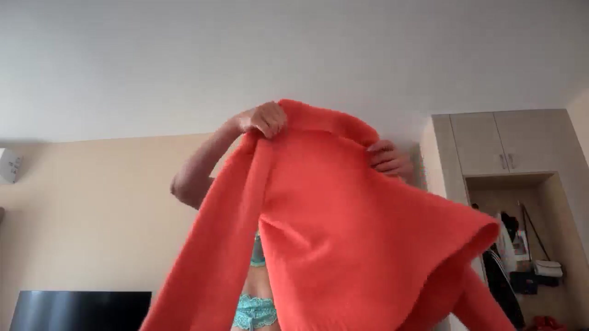 Gallery image thumbnail from SkySunFlower's myfreecams stream on, 08/08/2025, 15:21 image 18 of 20