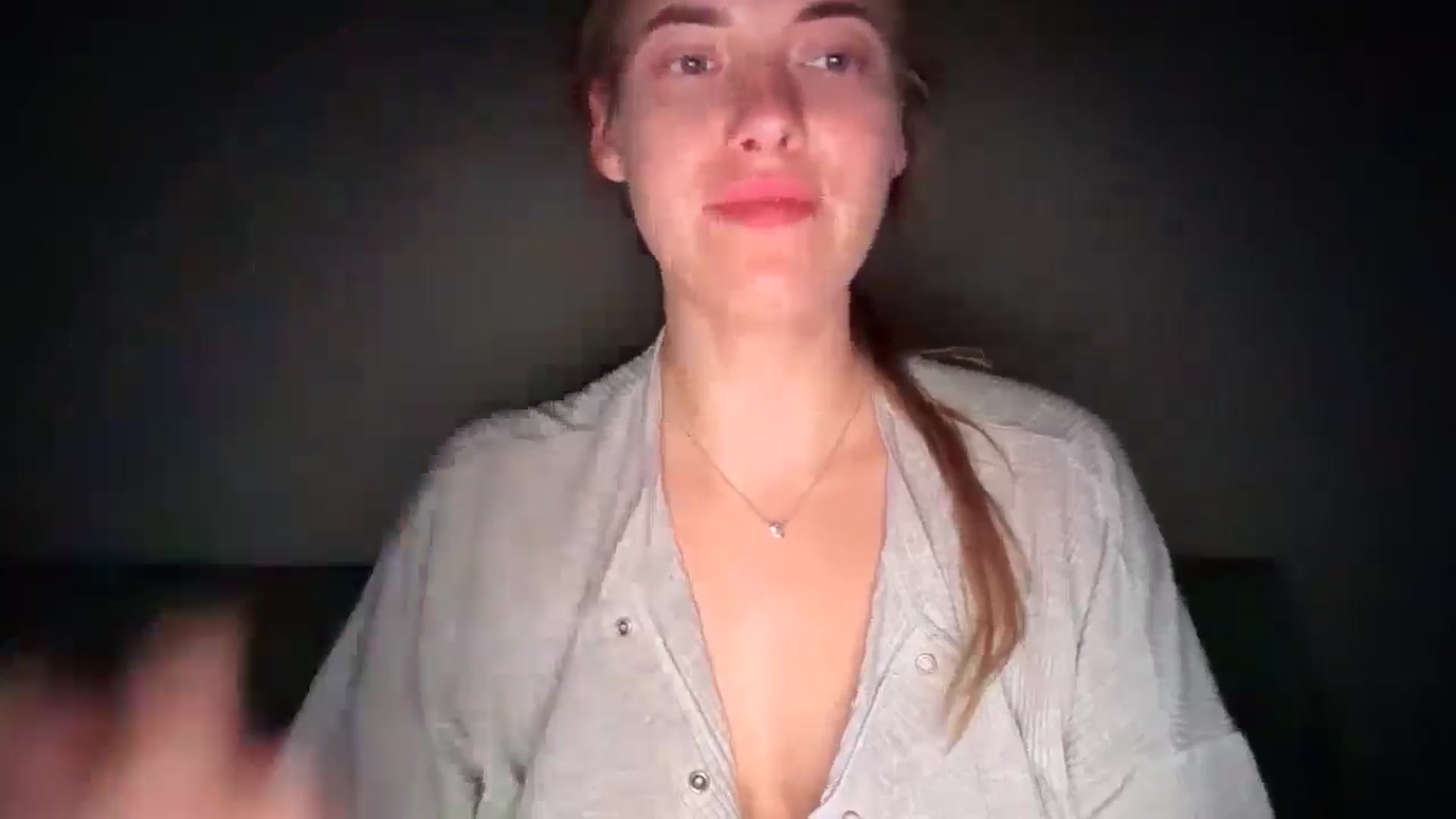 Gallery image thumbnail from SkySunFlower's myfreecams stream on, 08/12/2025, 01:06 image 7 of 20