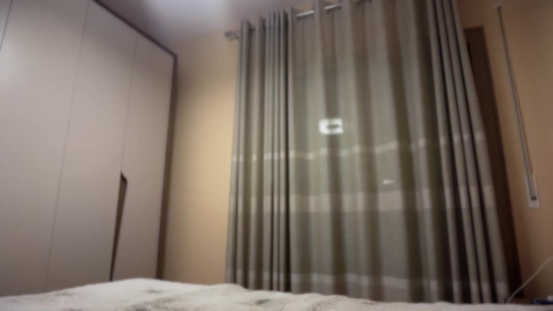 Gallery image thumbnail from SkySunFlower's myfreecams stream on, 08/14/2025, 22:00 image 4 of 20