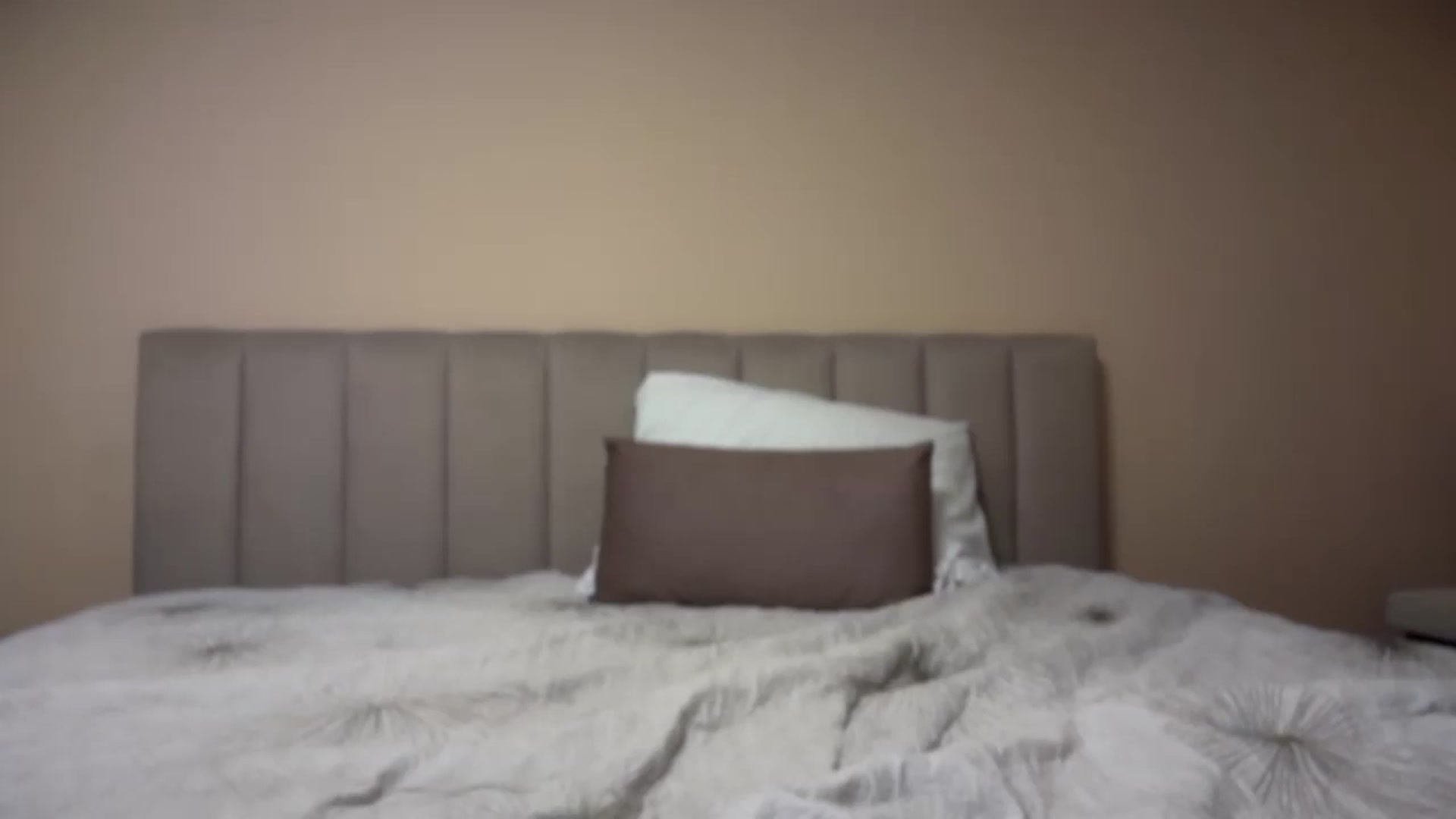 Gallery image thumbnail from SkySunFlower's myfreecams stream on, 08/15/2025, 24:20 image 2 of 20