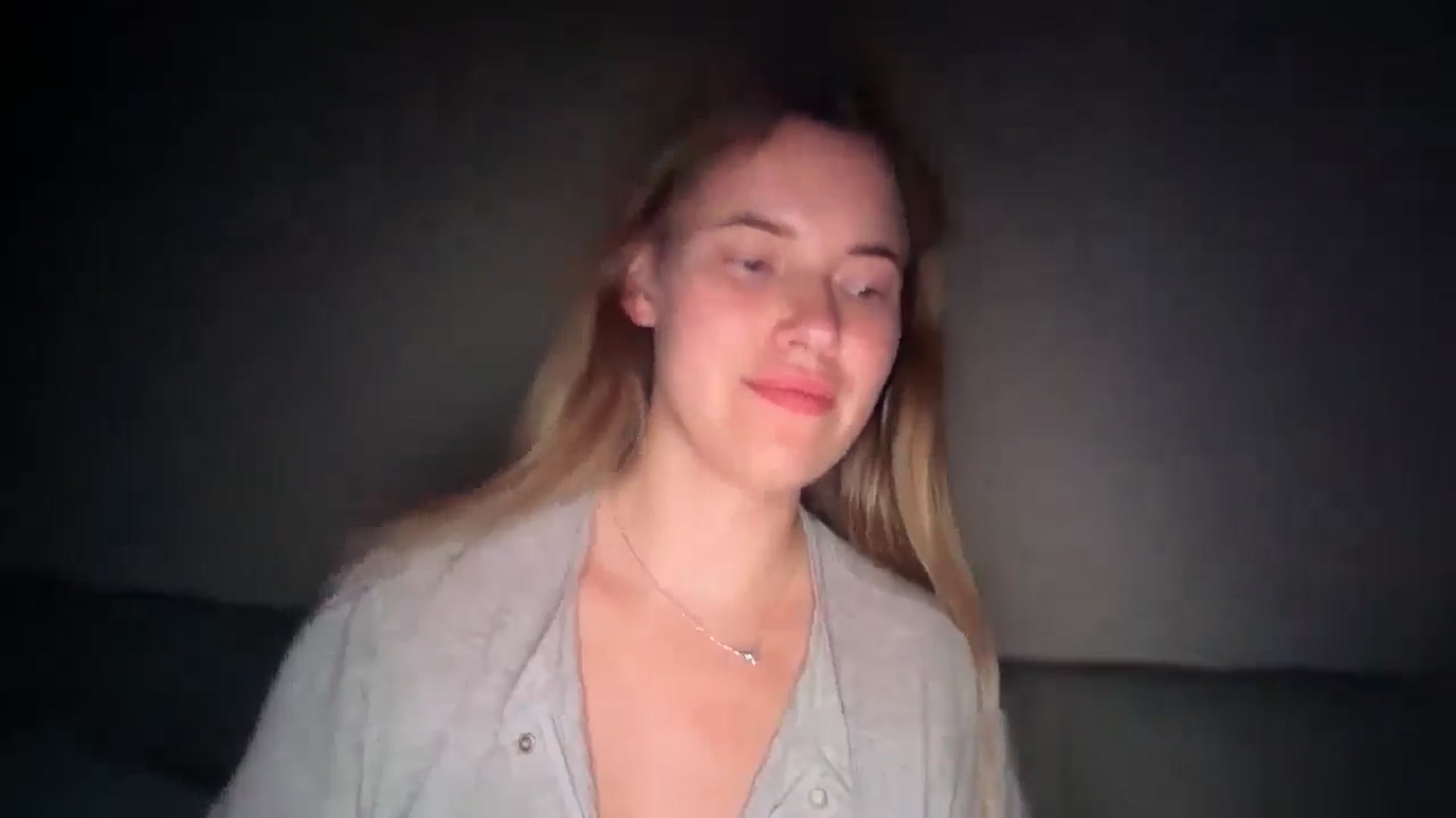 Gallery image thumbnail from SkySunFlower's myfreecams stream on, 08/15/2025, 03:58 image 18 of 20