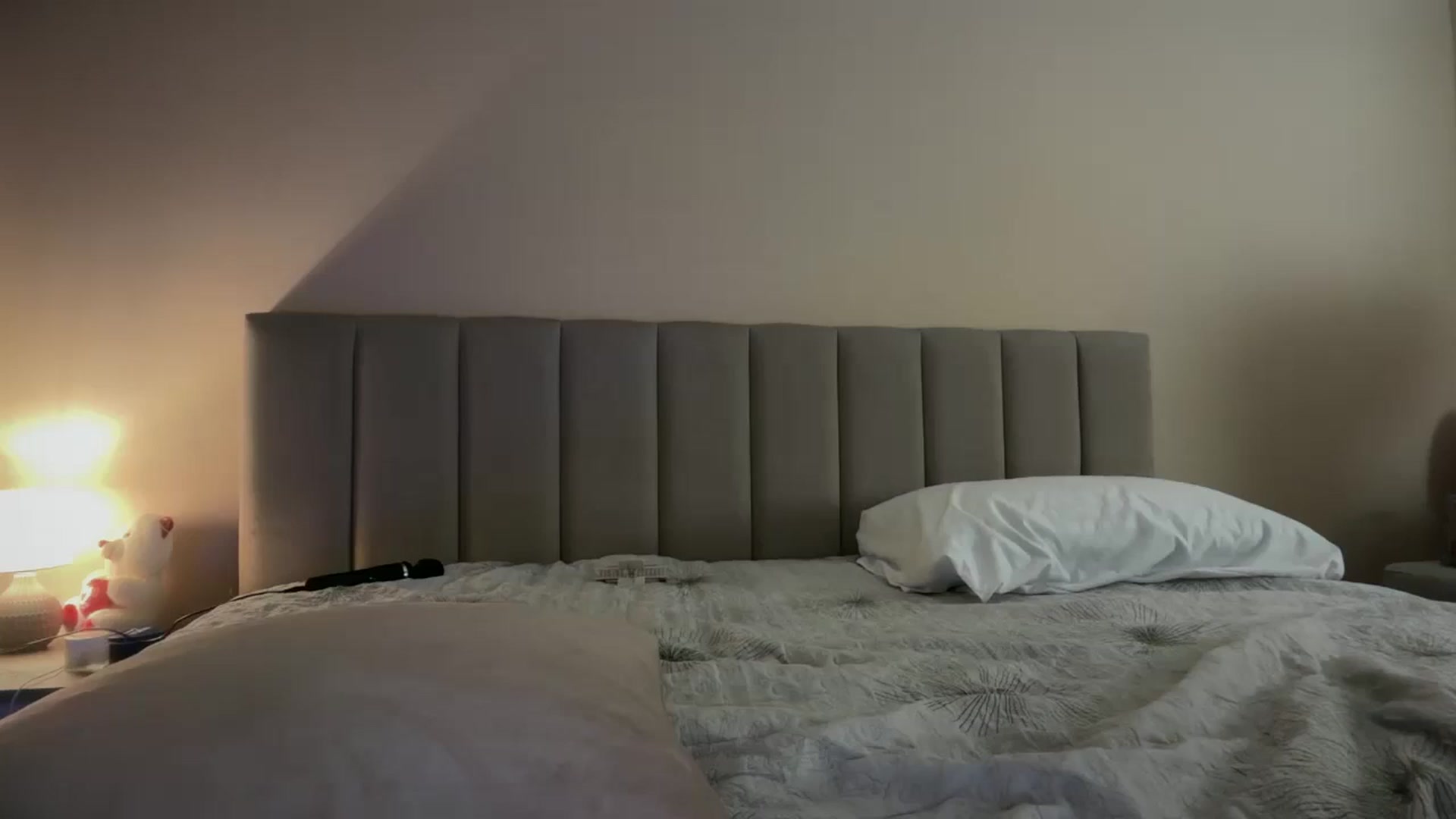 Gallery image thumbnail from SkySunFlower's myfreecams stream on, 08/22/2025, 02:13 image 8 of 20