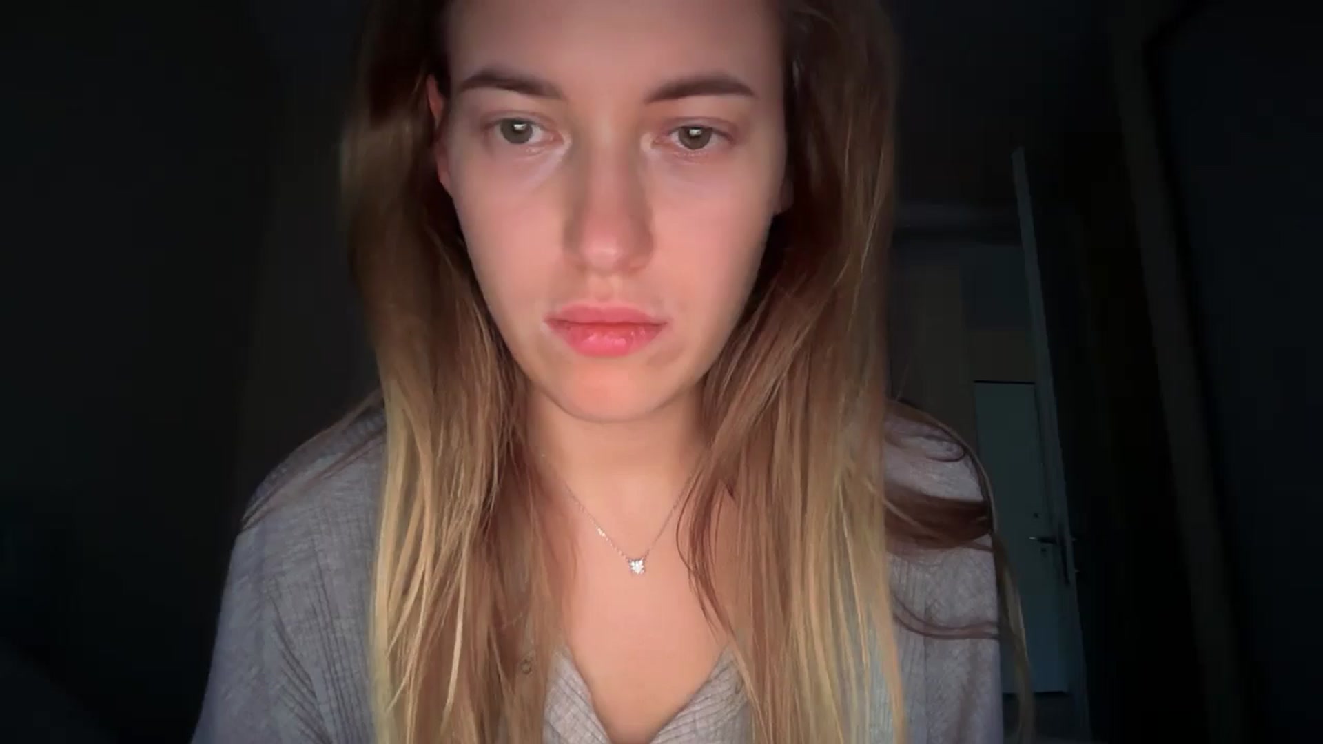 Gallery image thumbnail from SkySunFlower's myfreecams stream on, 08/22/2025, 05:14 image 20 of 20