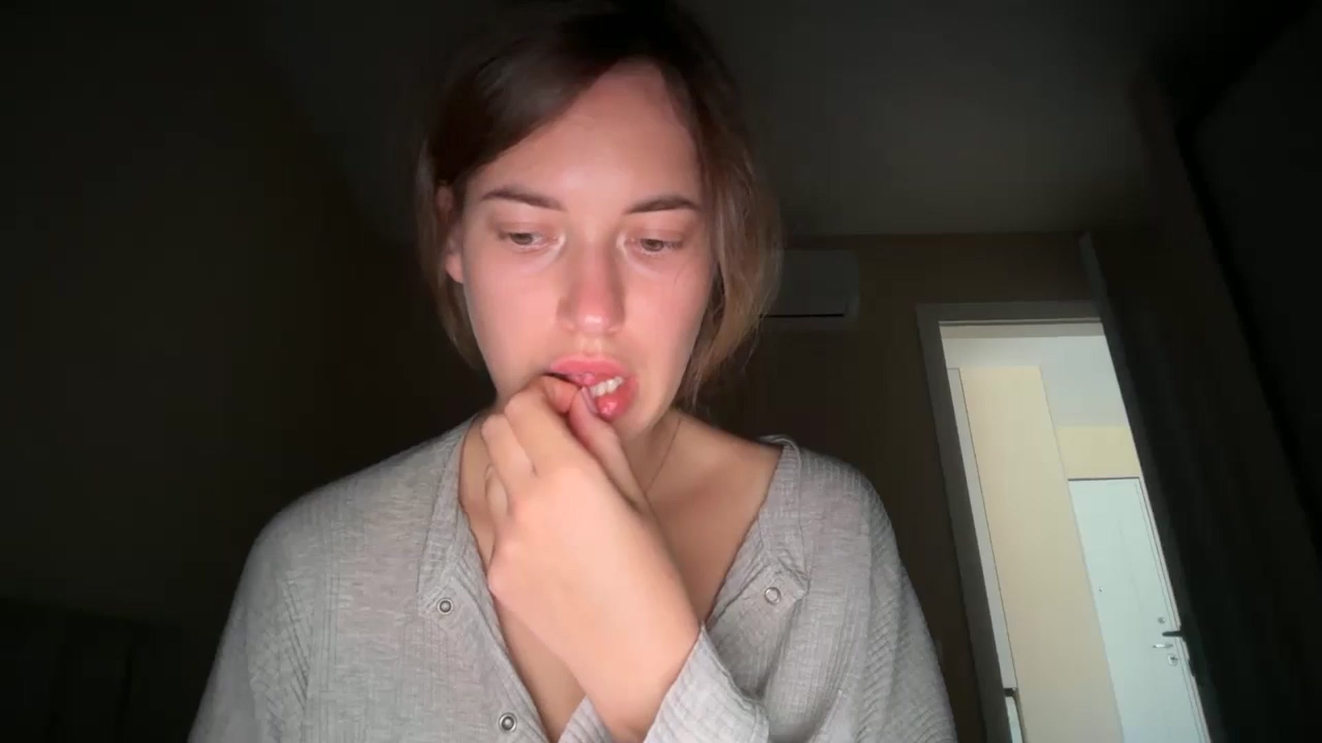 Gallery image thumbnail from SkySunFlower's myfreecams stream on, 08/23/2025, 05:34 image 14 of 20