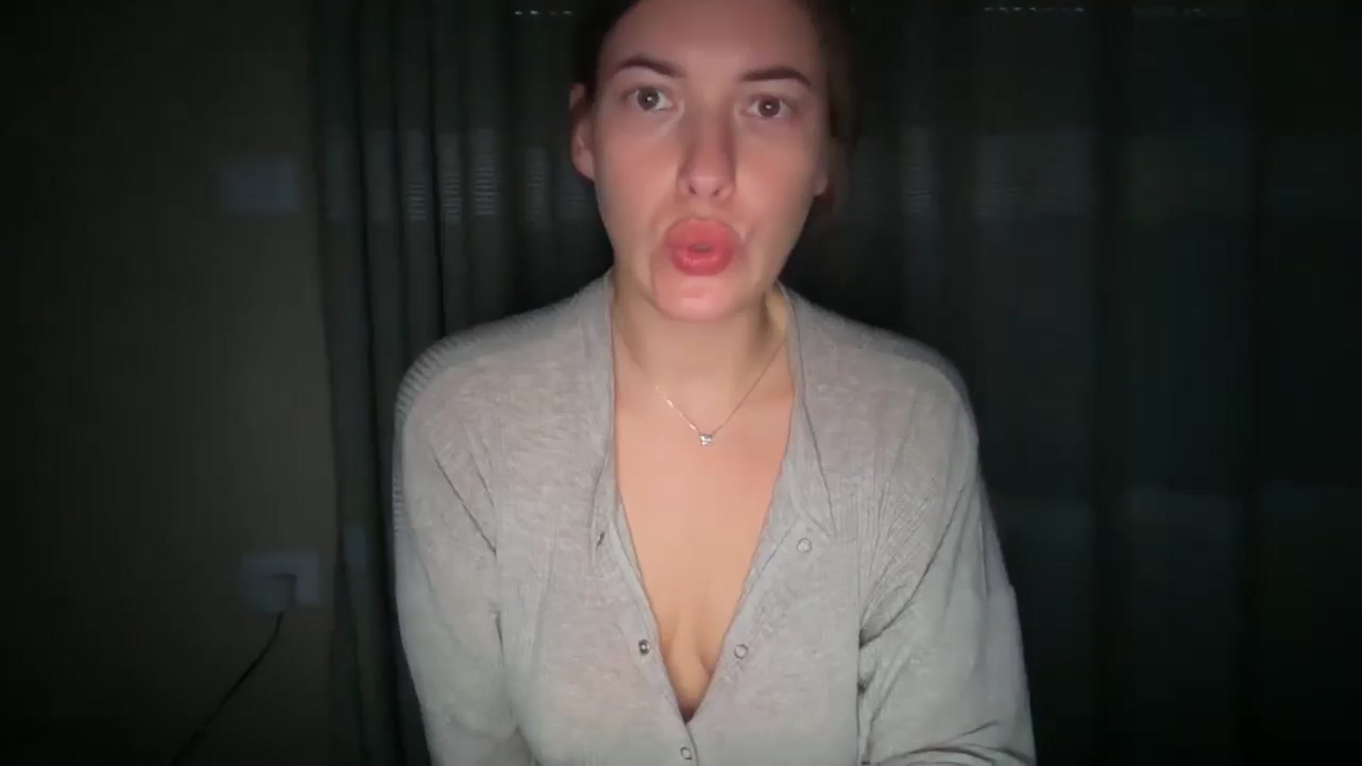 Gallery image thumbnail from SkySunFlower's myfreecams stream on, 08/23/2025, 05:34 image 1 of 20