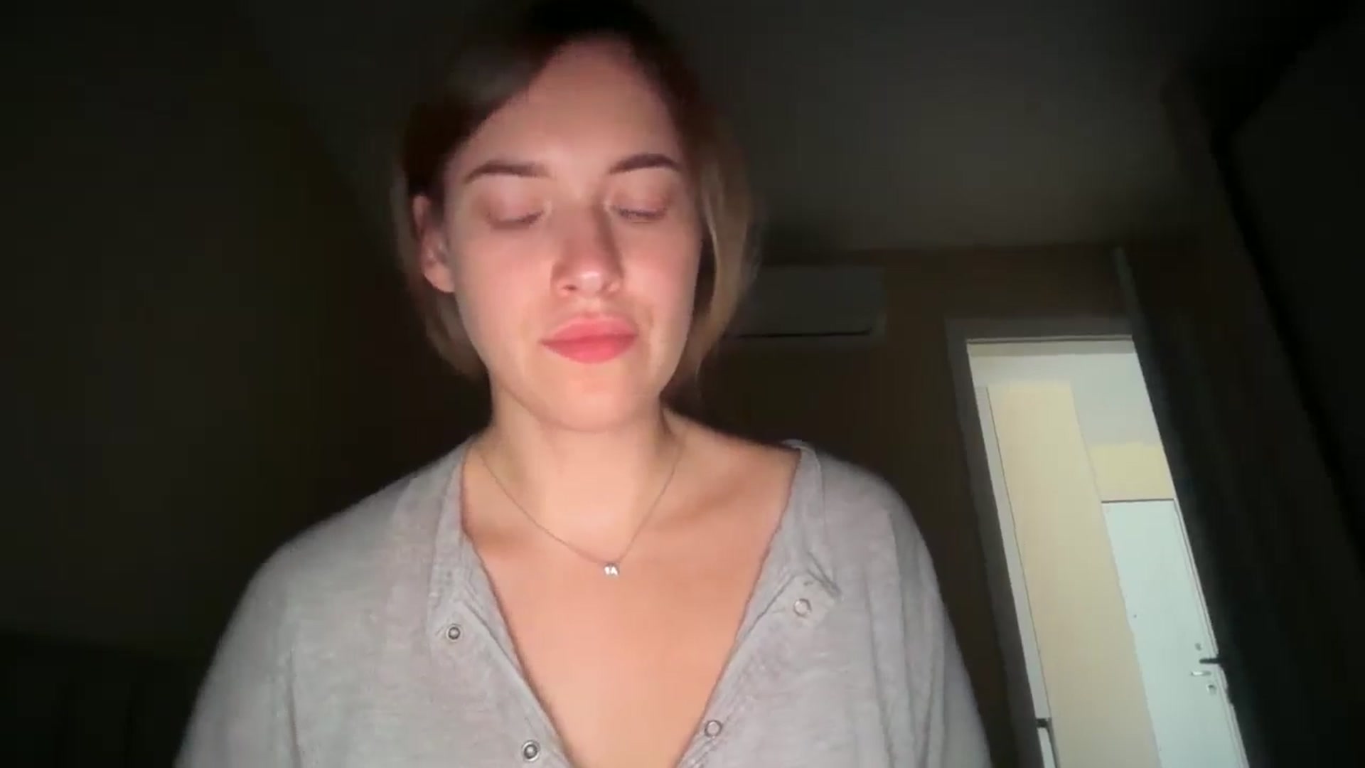 Gallery image thumbnail from SkySunFlower's myfreecams stream on, 08/23/2025, 05:34 image 13 of 20