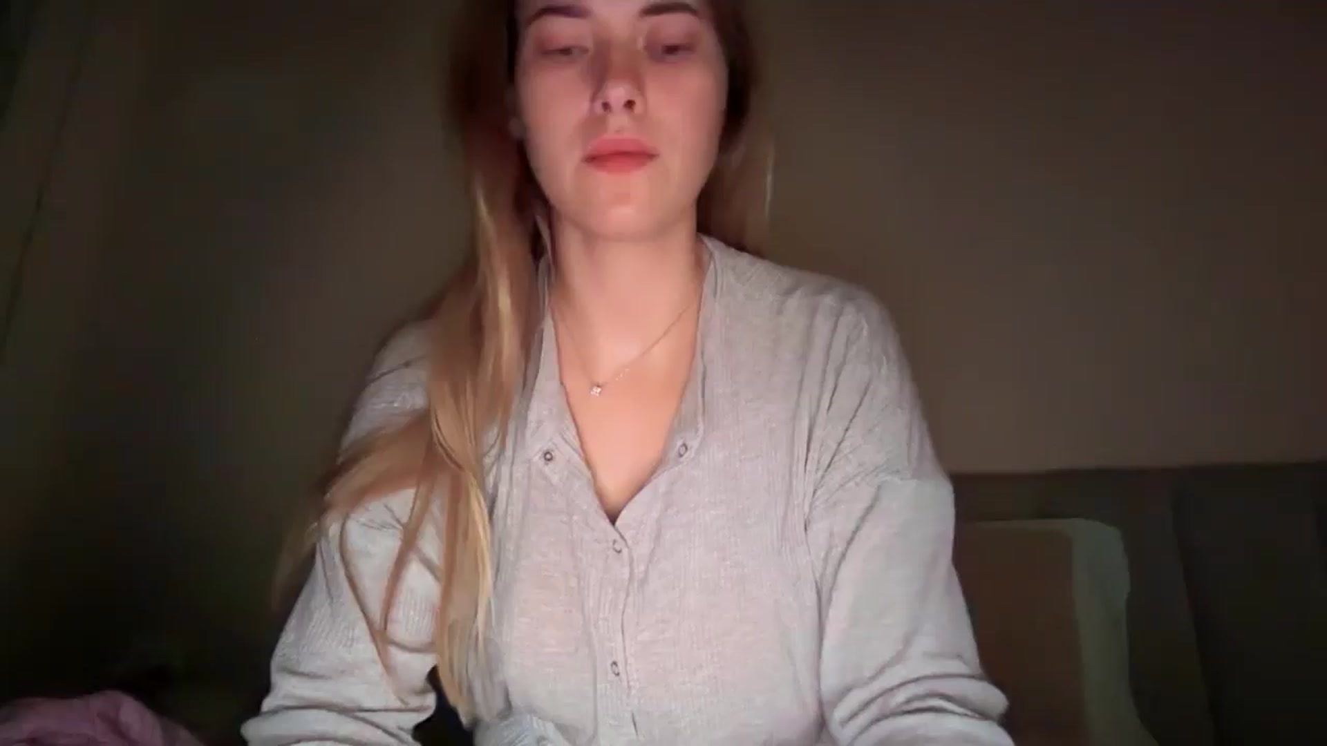 Gallery image thumbnail from SkySunFlower's myfreecams stream on, 08/30/2025, 06:07 image 2 of 20