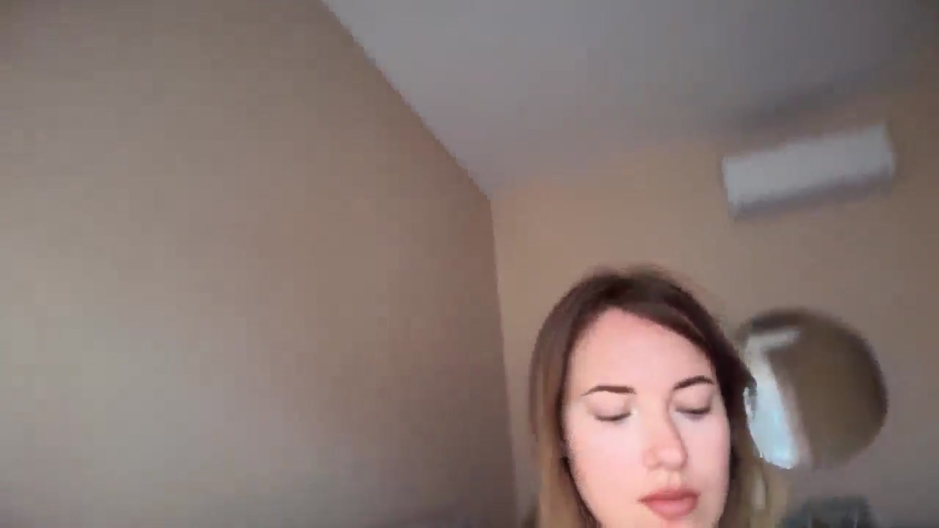 Gallery image thumbnail from SkySunFlower's myfreecams stream on, 09/07/2025, 16:17 image 15 of 20