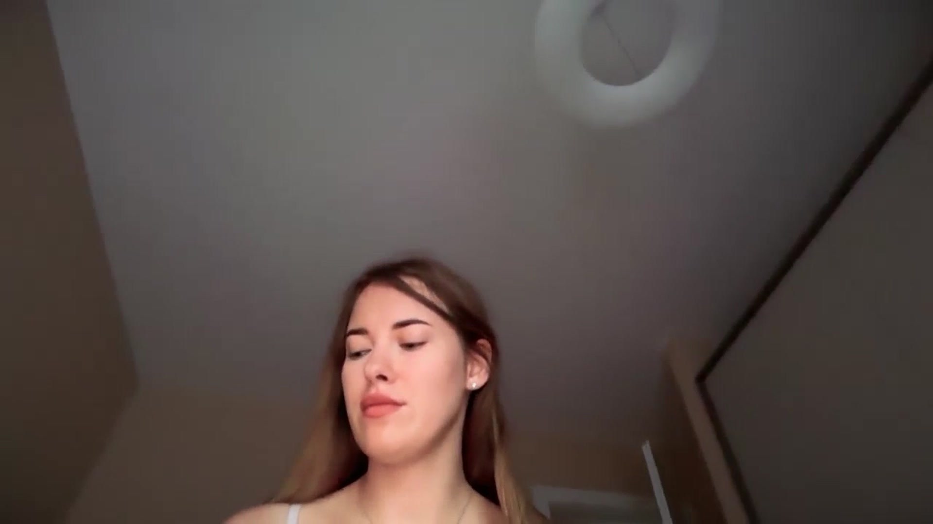 Gallery image thumbnail from SkySunFlower's myfreecams stream on, 09/07/2025, 17:03 image 2 of 20