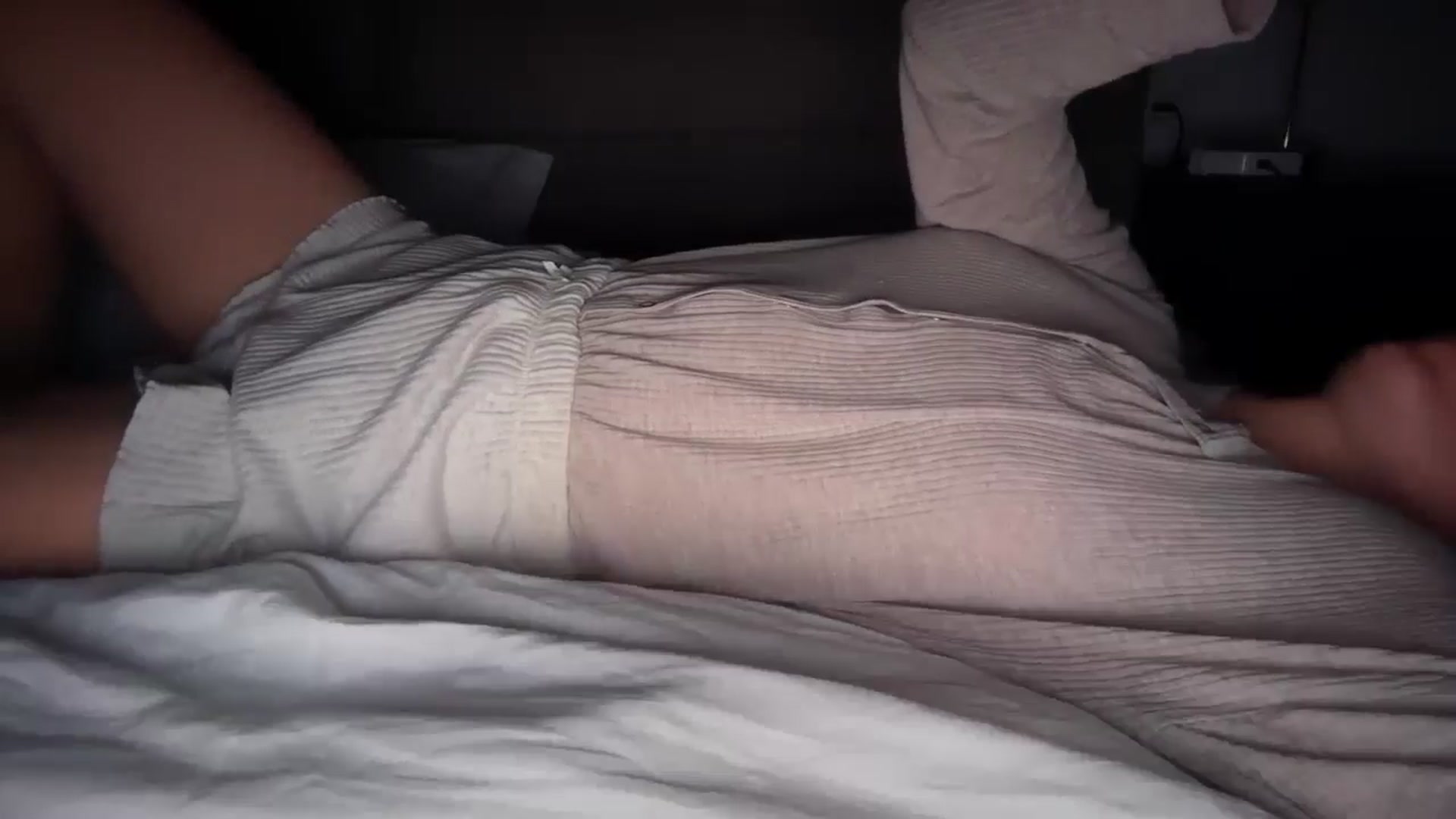 Gallery image thumbnail from SkySunFlower's myfreecams stream on, 09/15/2025, 24:35 image 8 of 20