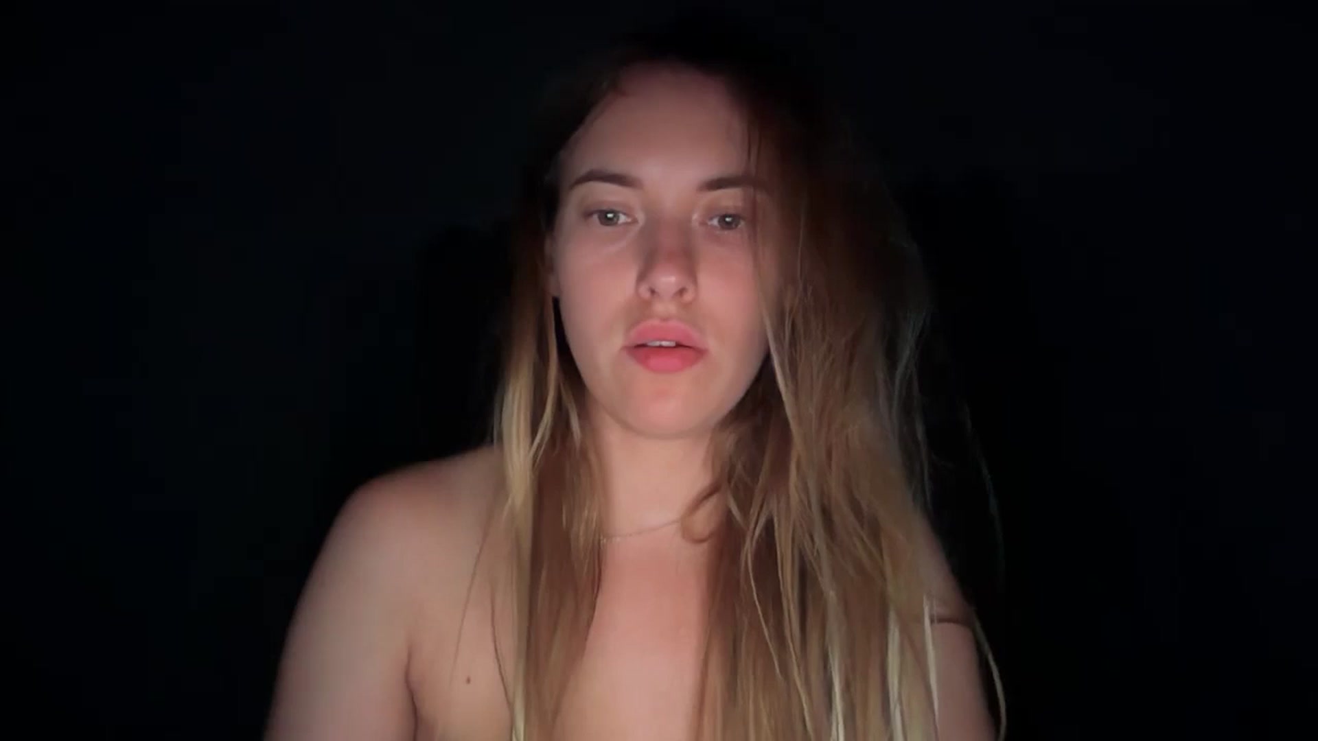 Gallery image thumbnail from SkySunFlower's myfreecams stream on, 09/18/2025, 04:43 image 2 of 20