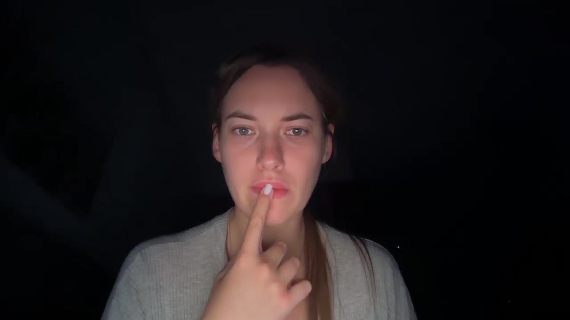 Gallery image thumbnail from SkySunFlower's myfreecams stream on, 09/20/2025, 04:04 image 13 of 20