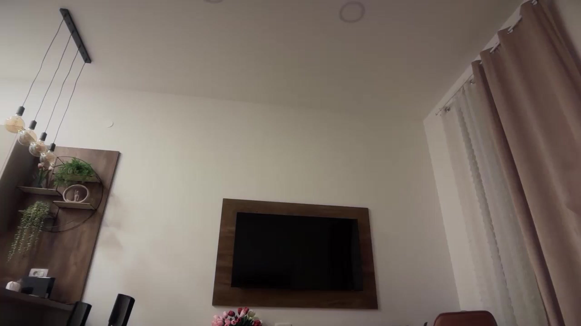 Gallery image thumbnail from SkySunFlower's myfreecams stream on, 09/21/2025, 03:07 image 2 of 20