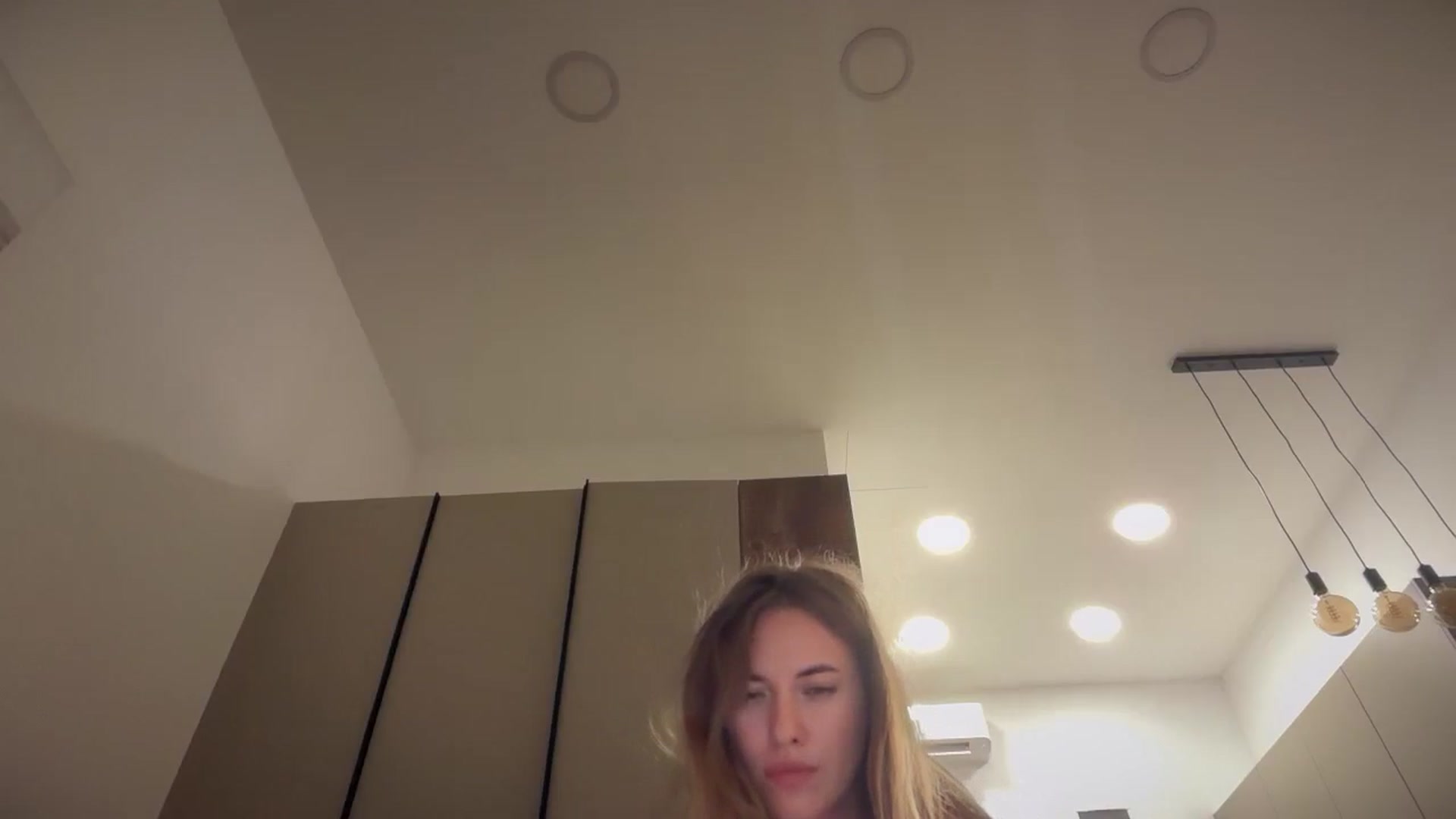 Gallery image thumbnail from SkySunFlower's myfreecams stream on, 09/21/2025, 04:45 image 14 of 20