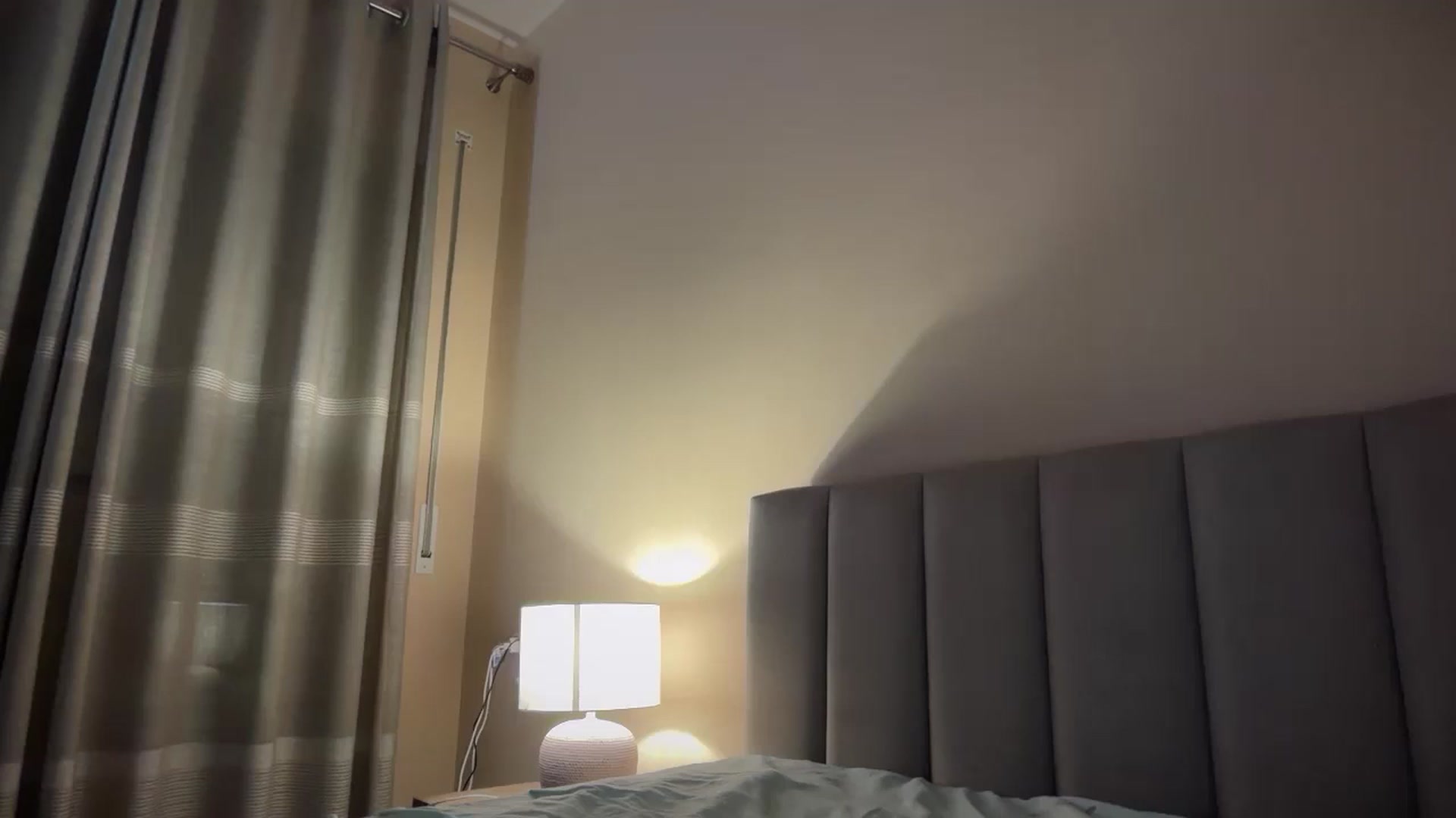 Gallery image thumbnail from SkySunFlower's myfreecams stream on, 09/23/2025, 19:18 image 14 of 20