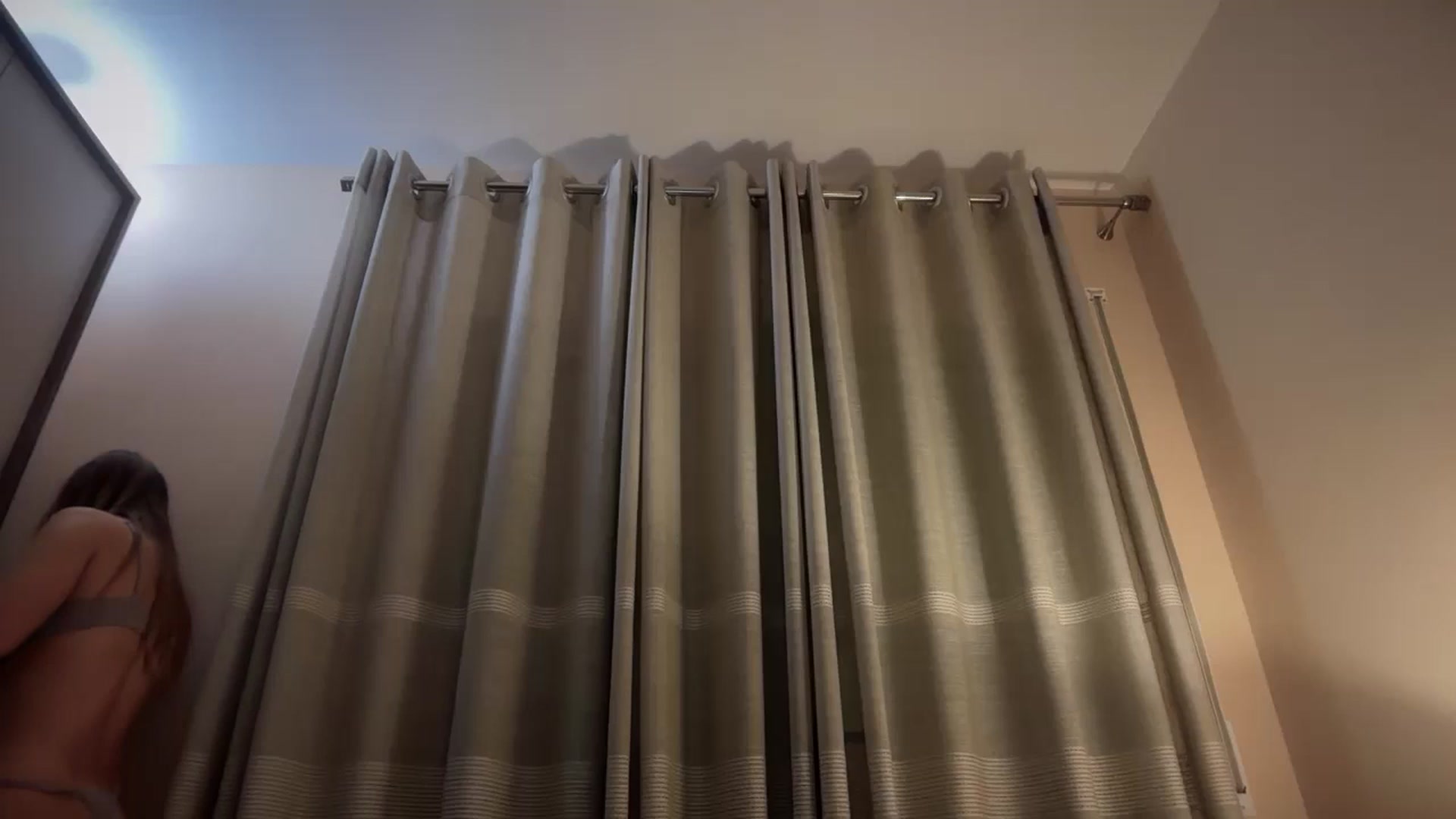 Gallery image thumbnail from SkySunFlower's myfreecams stream on, 09/23/2025, 19:18 image 17 of 20