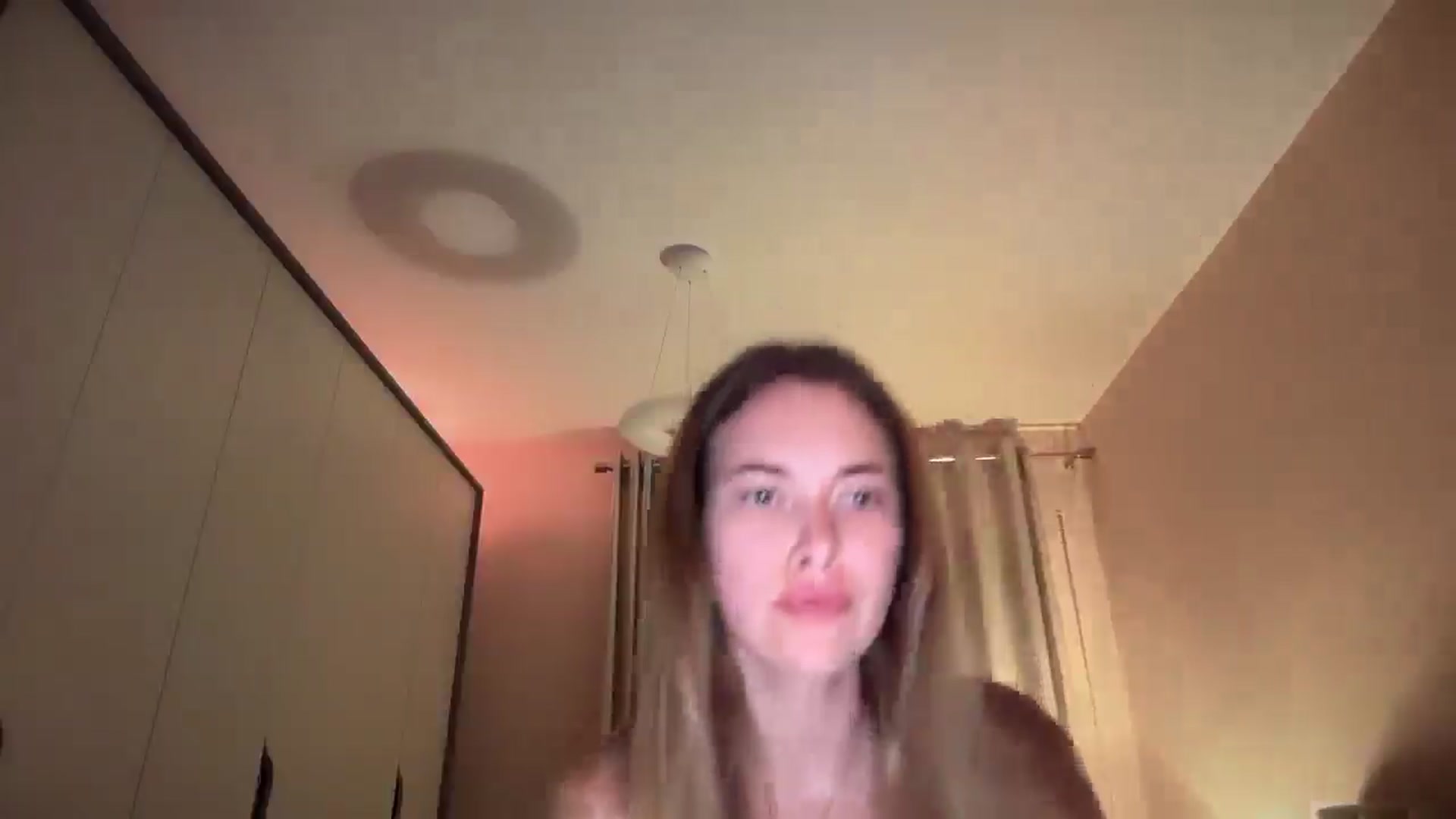 Gallery image thumbnail from SkySunFlower's myfreecams stream on, 09/23/2025, 21:29 image 10 of 20