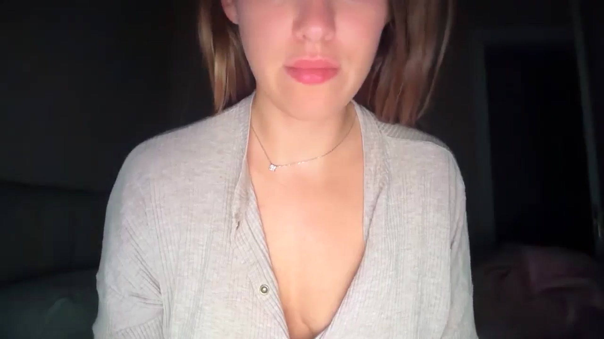 Gallery image thumbnail from SkySunFlower's myfreecams stream on, 09/25/2025, 02:25 image 5 of 20
