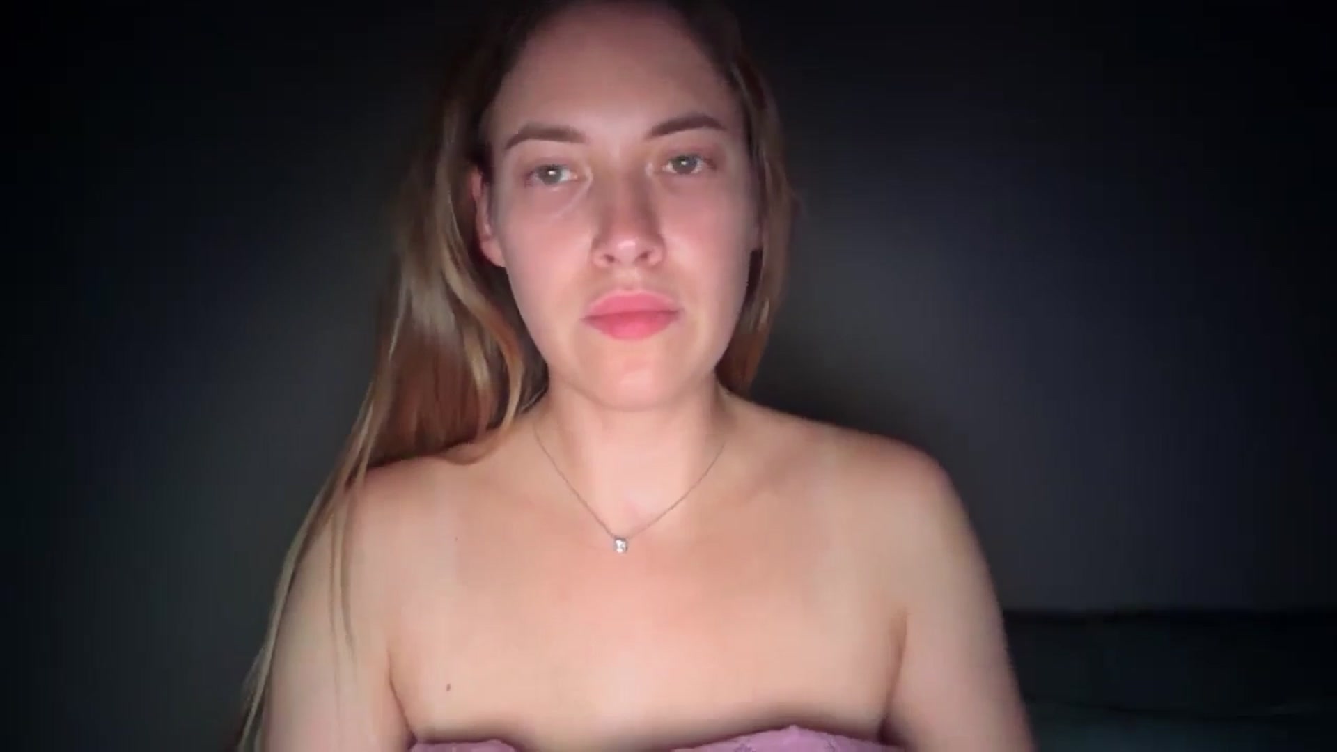 Gallery image thumbnail from SkySunFlower's myfreecams stream on, 09/26/2025, 03:01 image 11 of 20