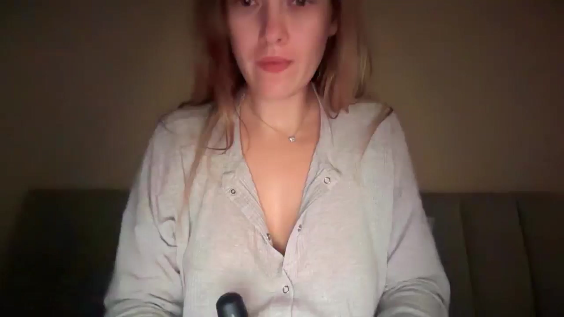 Gallery image thumbnail from SkySunFlower's myfreecams stream on, 09/30/2025, 08:23 image 5 of 20