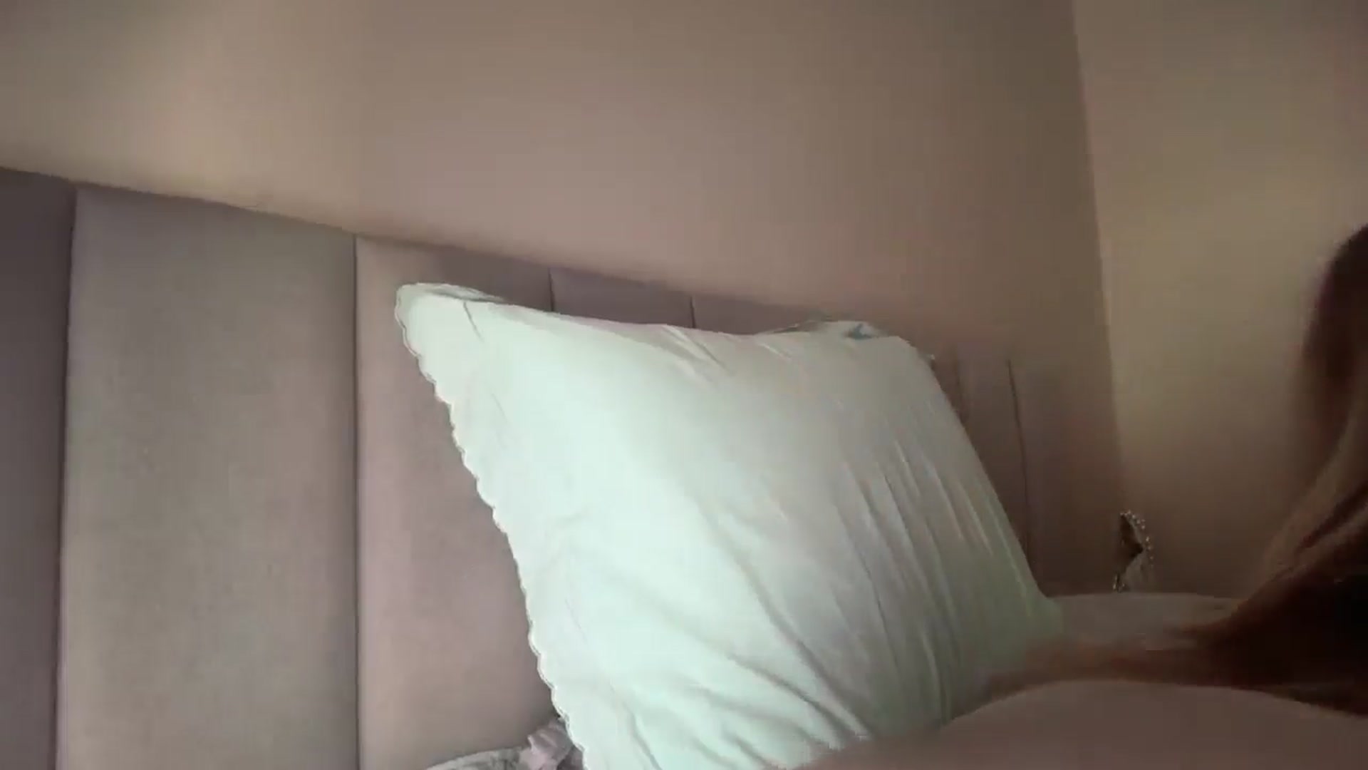Gallery image thumbnail from SkySunFlower's myfreecams stream on, 10/02/2025, 13:52 image 4 of 20