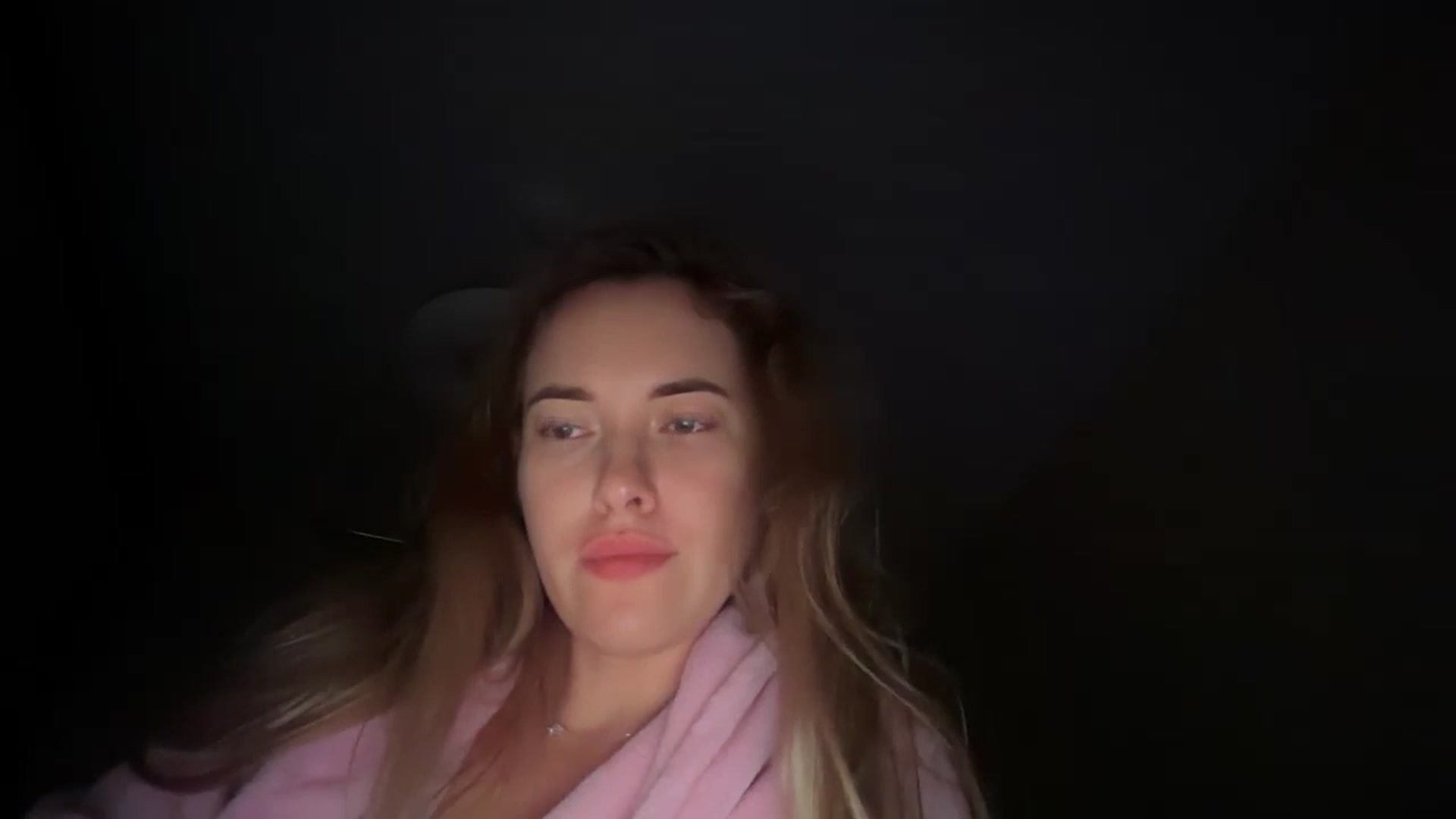 Gallery image thumbnail from SkySunFlower's myfreecams stream on, 10/02/2025, 14:41 image 14 of 20