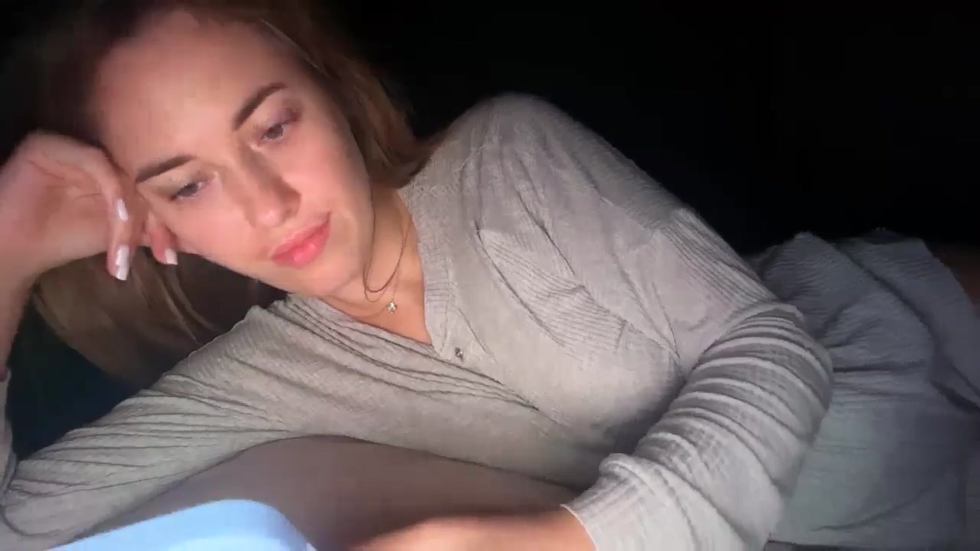 Gallery image thumbnail from SkySunFlower's myfreecams stream on, 10/02/2025, 18:54 image 3 of 20