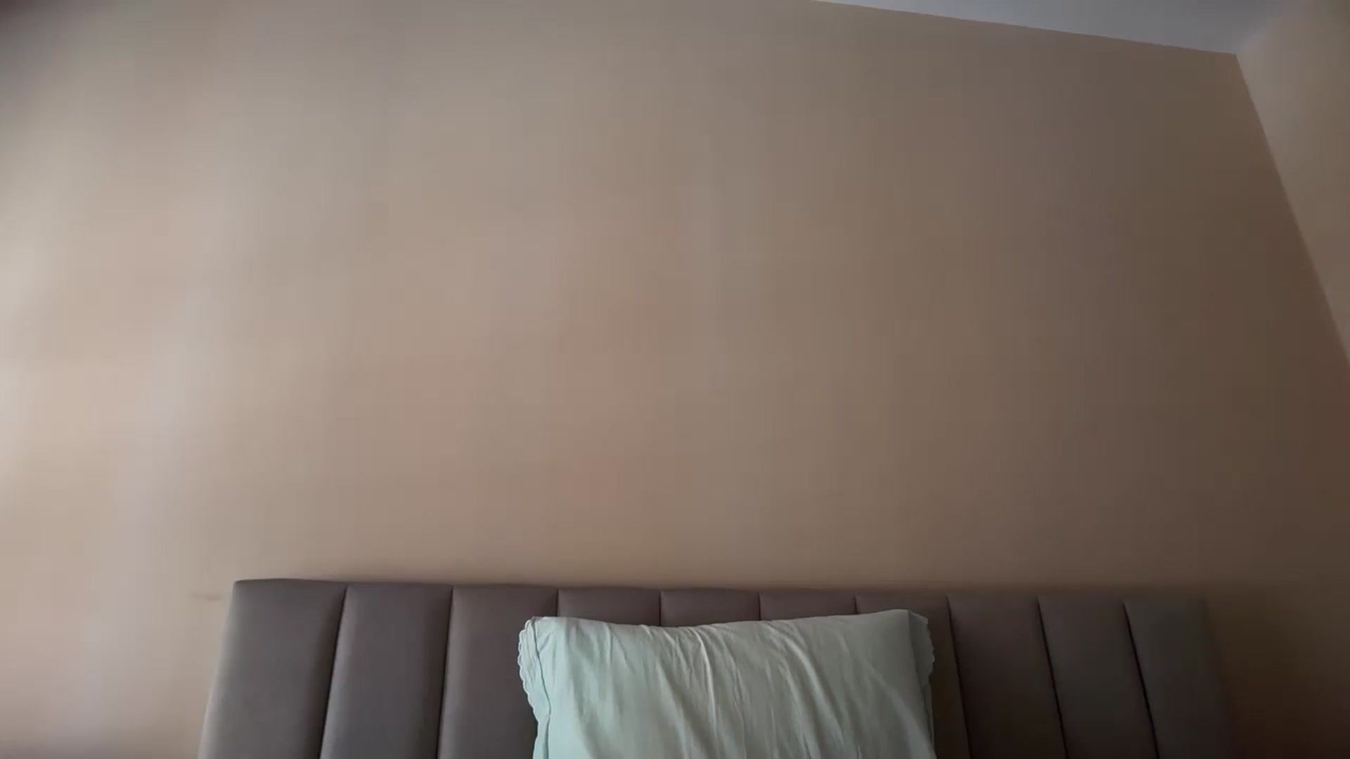 Gallery image thumbnail from SkySunFlower's myfreecams stream on, 10/04/2025, 11:15 image 6 of 20