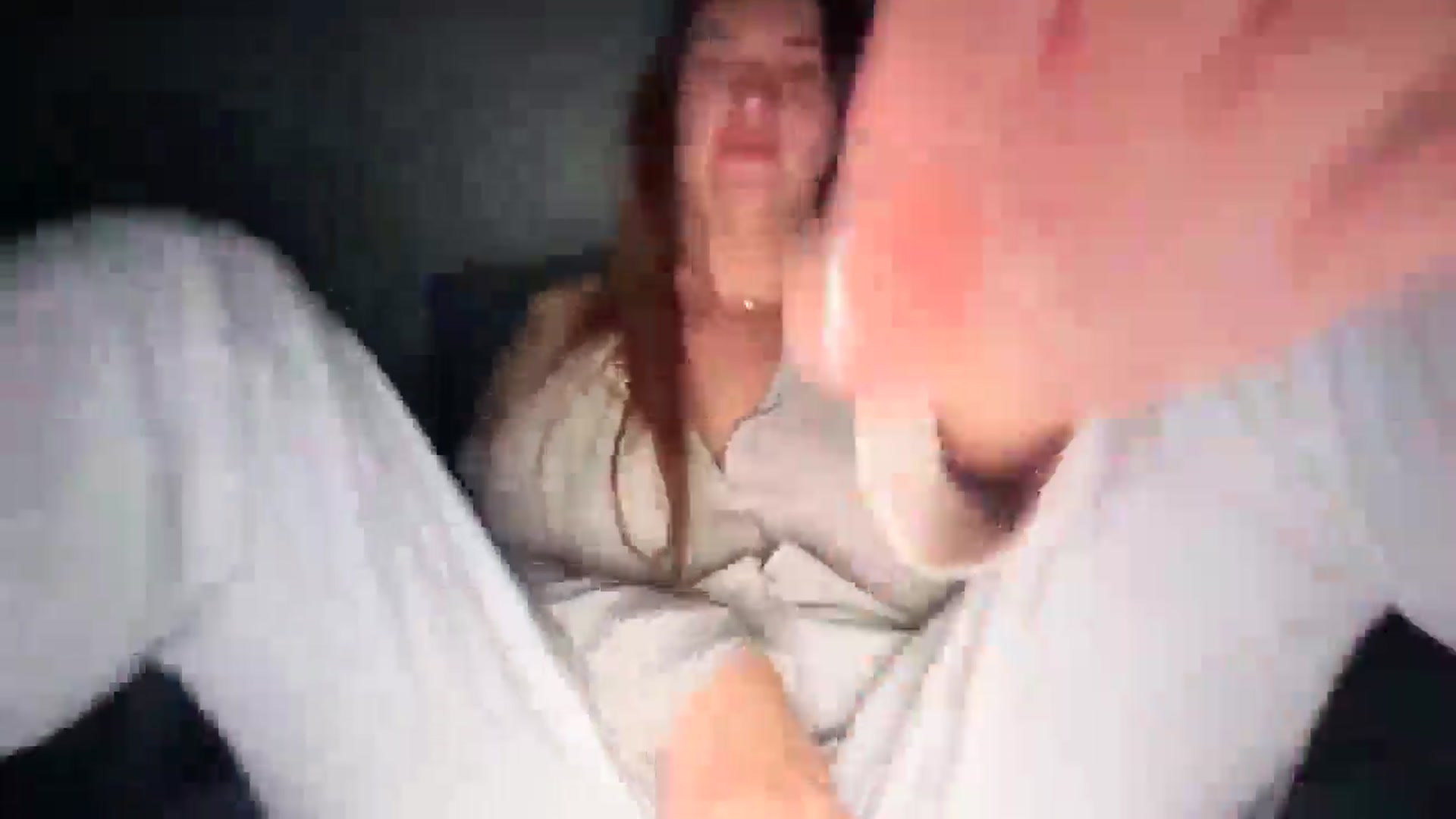 Gallery image thumbnail from SkySunFlower's myfreecams stream on, 10/06/2025, 23:47 image 4 of 20