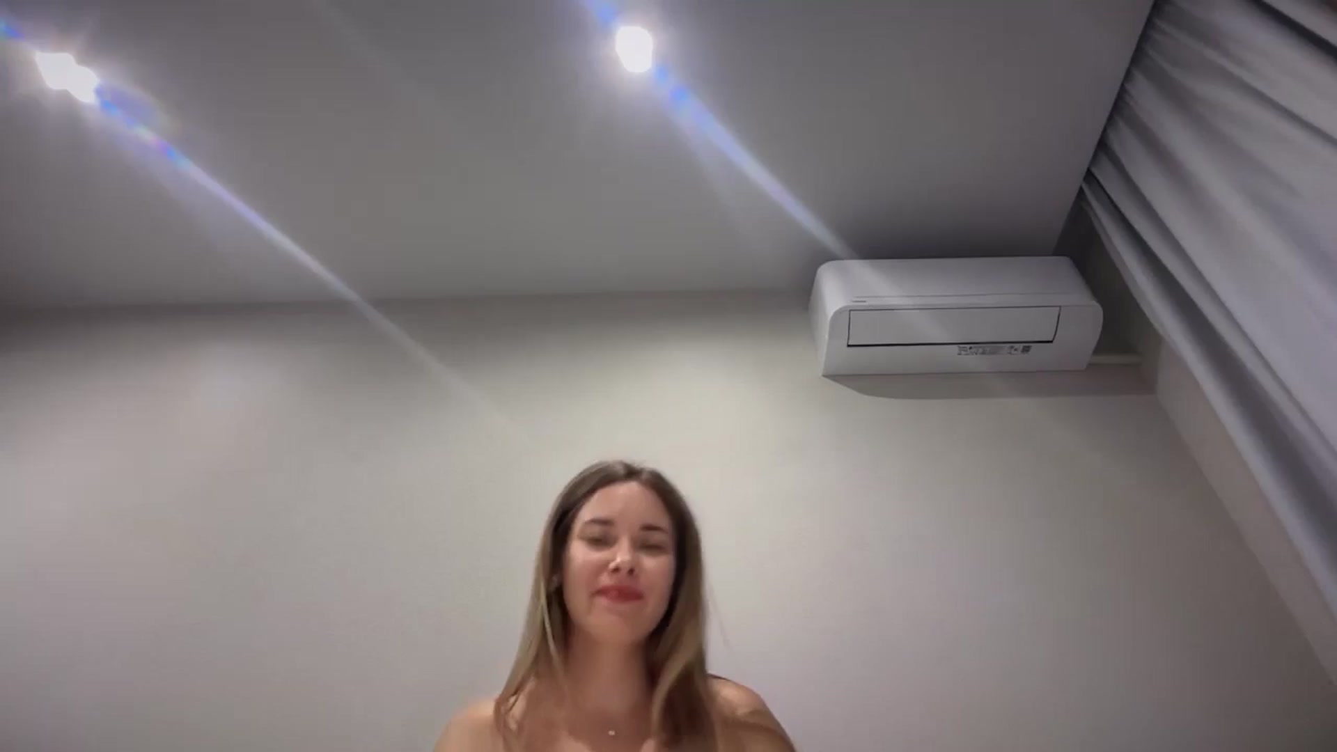 Gallery image thumbnail from SkySunFlower's myfreecams stream on, 10/09/2025, 17:32 image 2 of 20