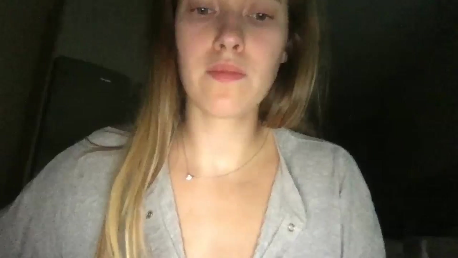 Gallery image thumbnail from SkySunFlower's myfreecams stream on, 10/22/2025, 05:27 image 6 of 20